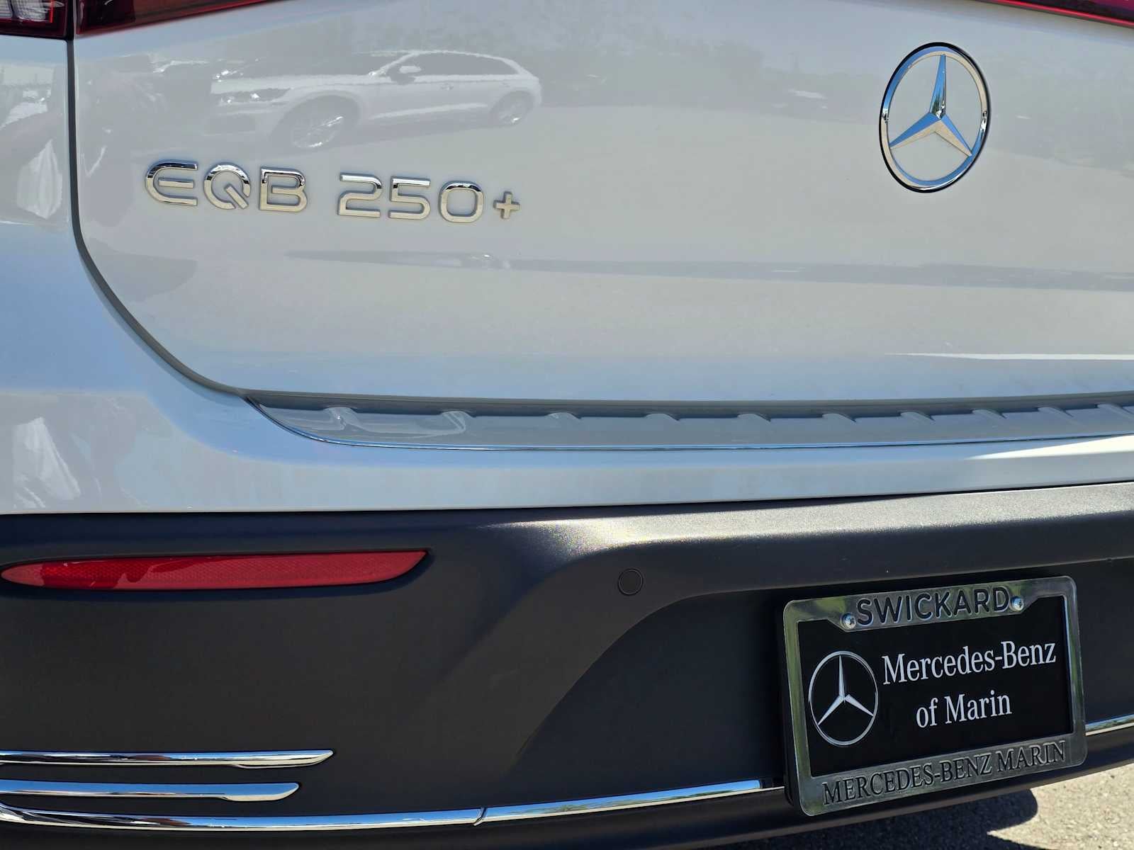 2023 Mercedes-Benz EQB 250+ SUV