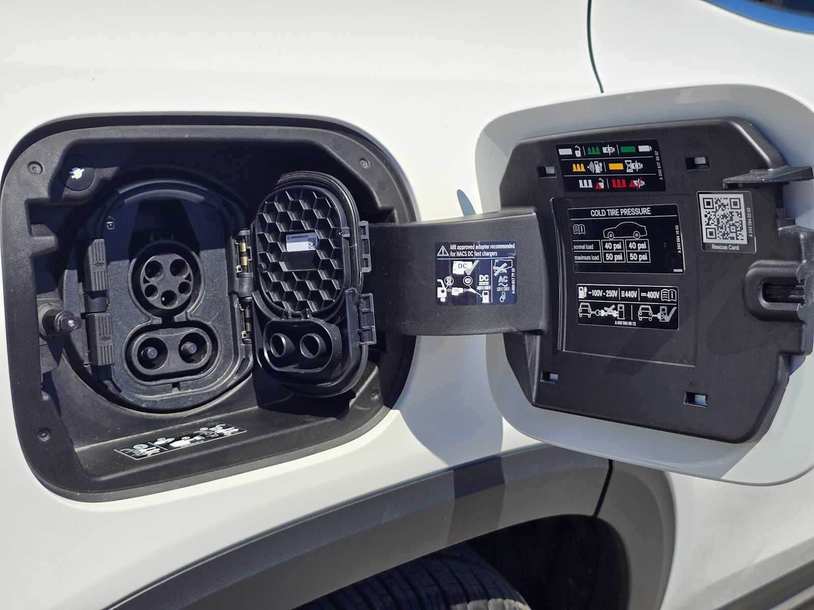 2023 Mercedes-Benz EQB 250+ SUV