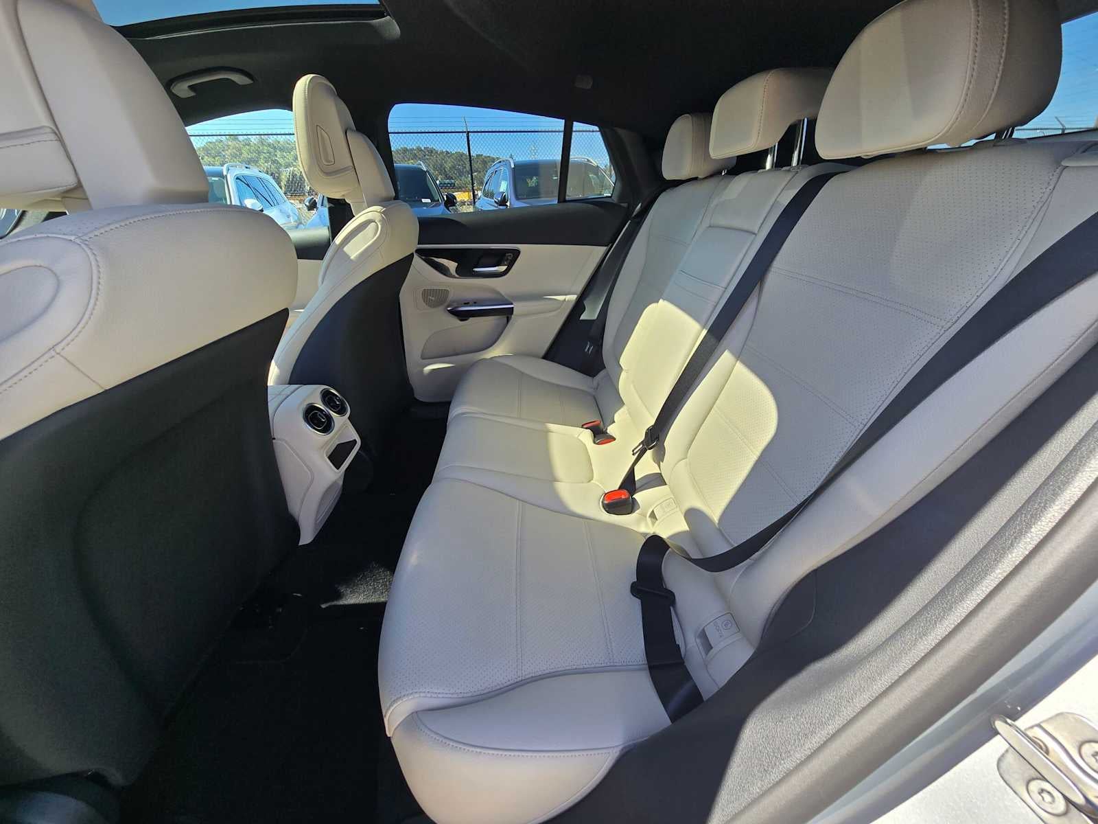 2027 Mercedes-Benz GLC 300 4MATIC® Coupe