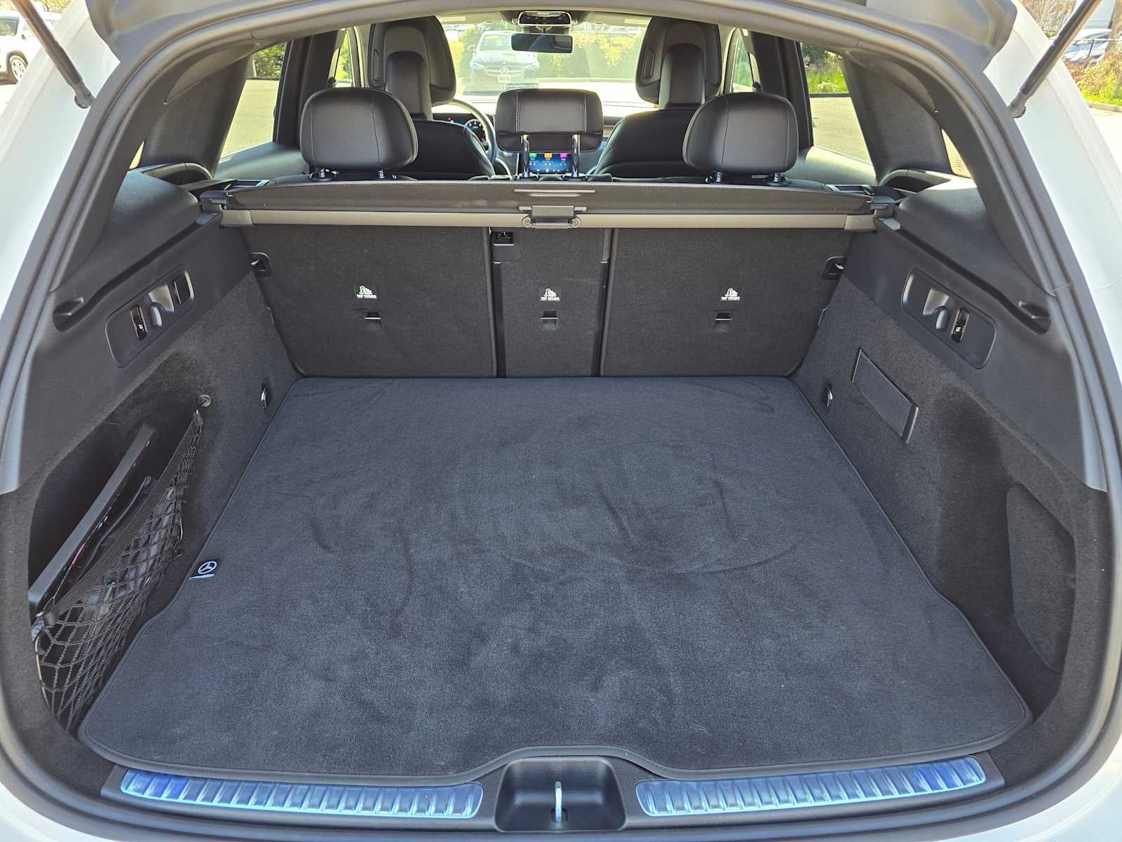 2026 Mercedes-Benz GLC 300 SUV