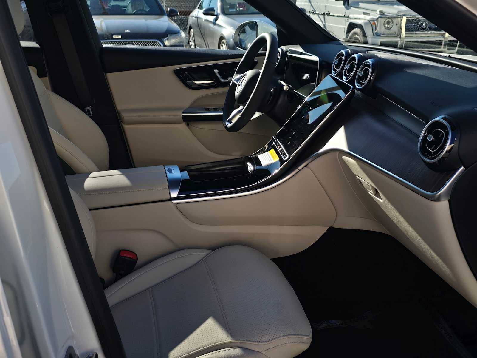 2026 Mercedes-Benz GLC GLC 300