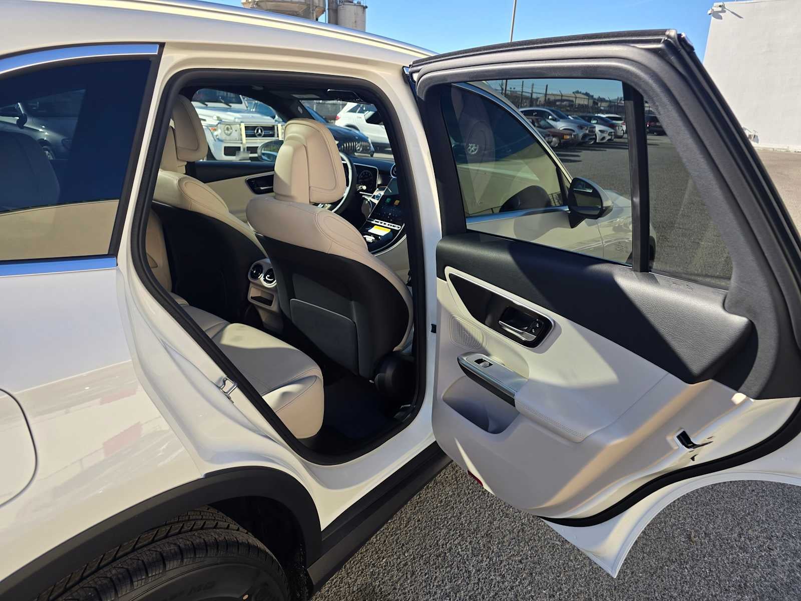 2026 Mercedes-Benz GLC GLC 300