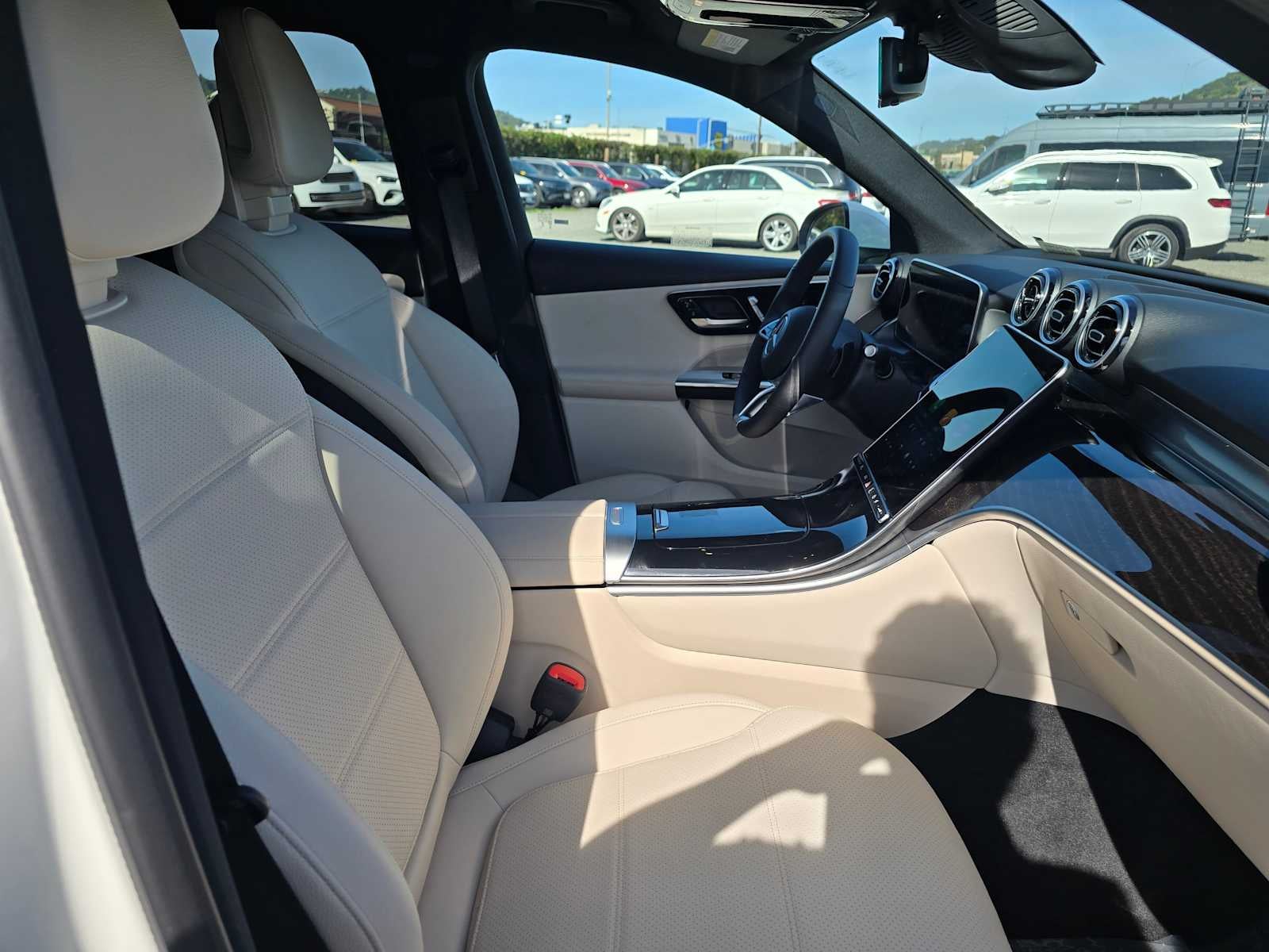 2026 Mercedes-Benz GLC 300 GLC 300