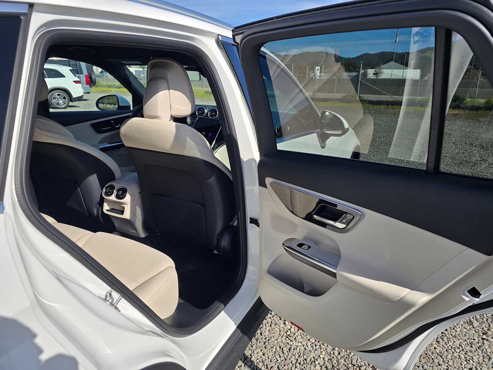 2026 Mercedes-Benz GLC 300 GLC 300