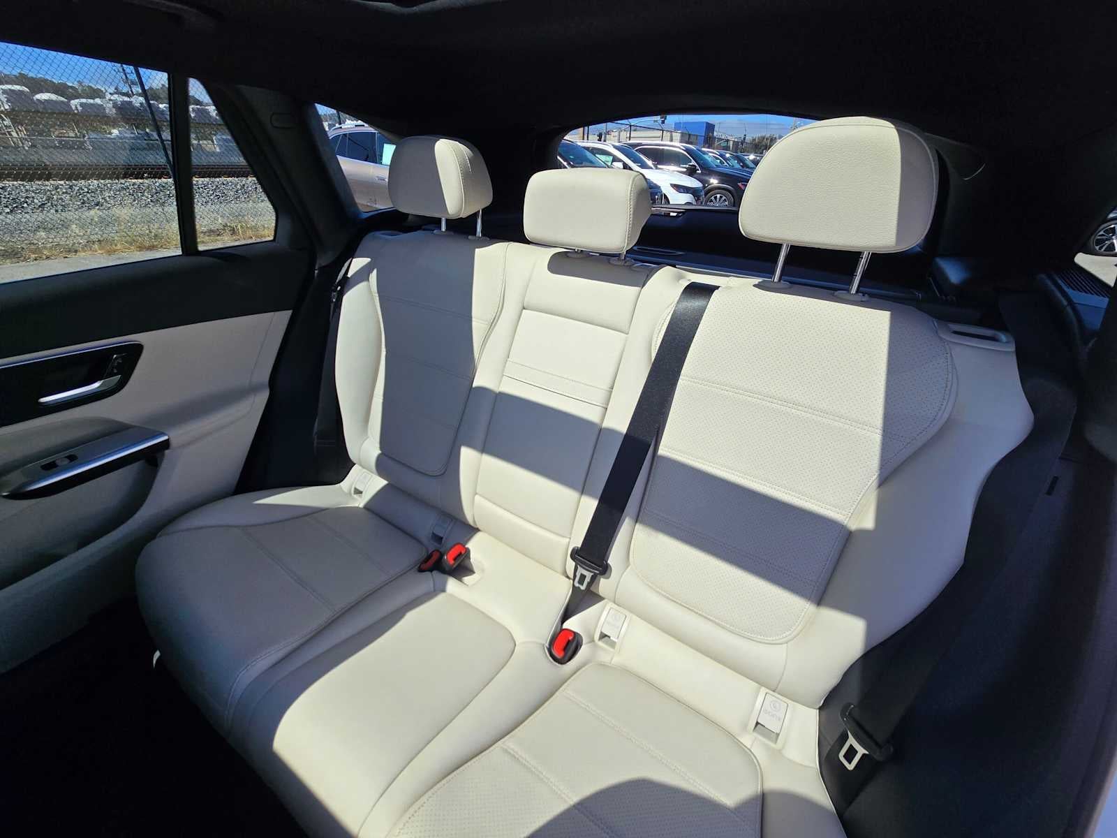 2027 Mercedes-Benz GLC 300 SUV