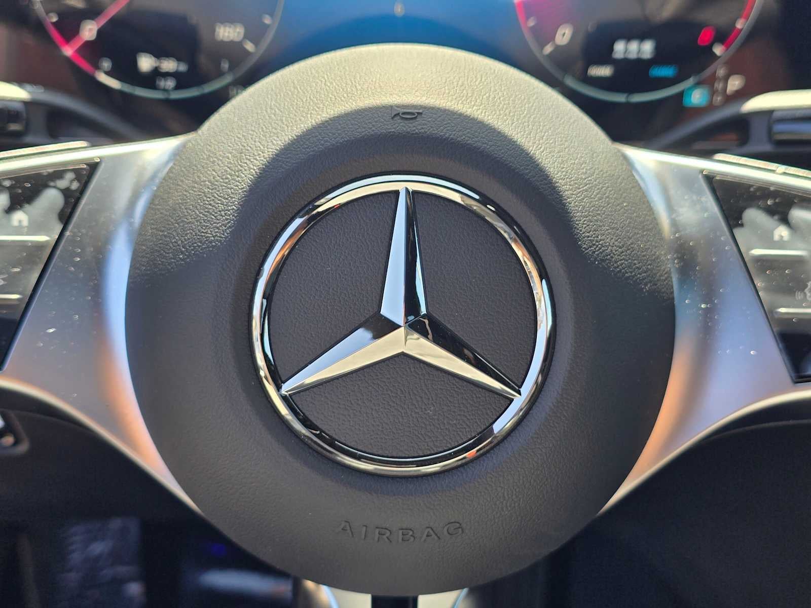 2027 Mercedes-Benz GLC 300 SUV