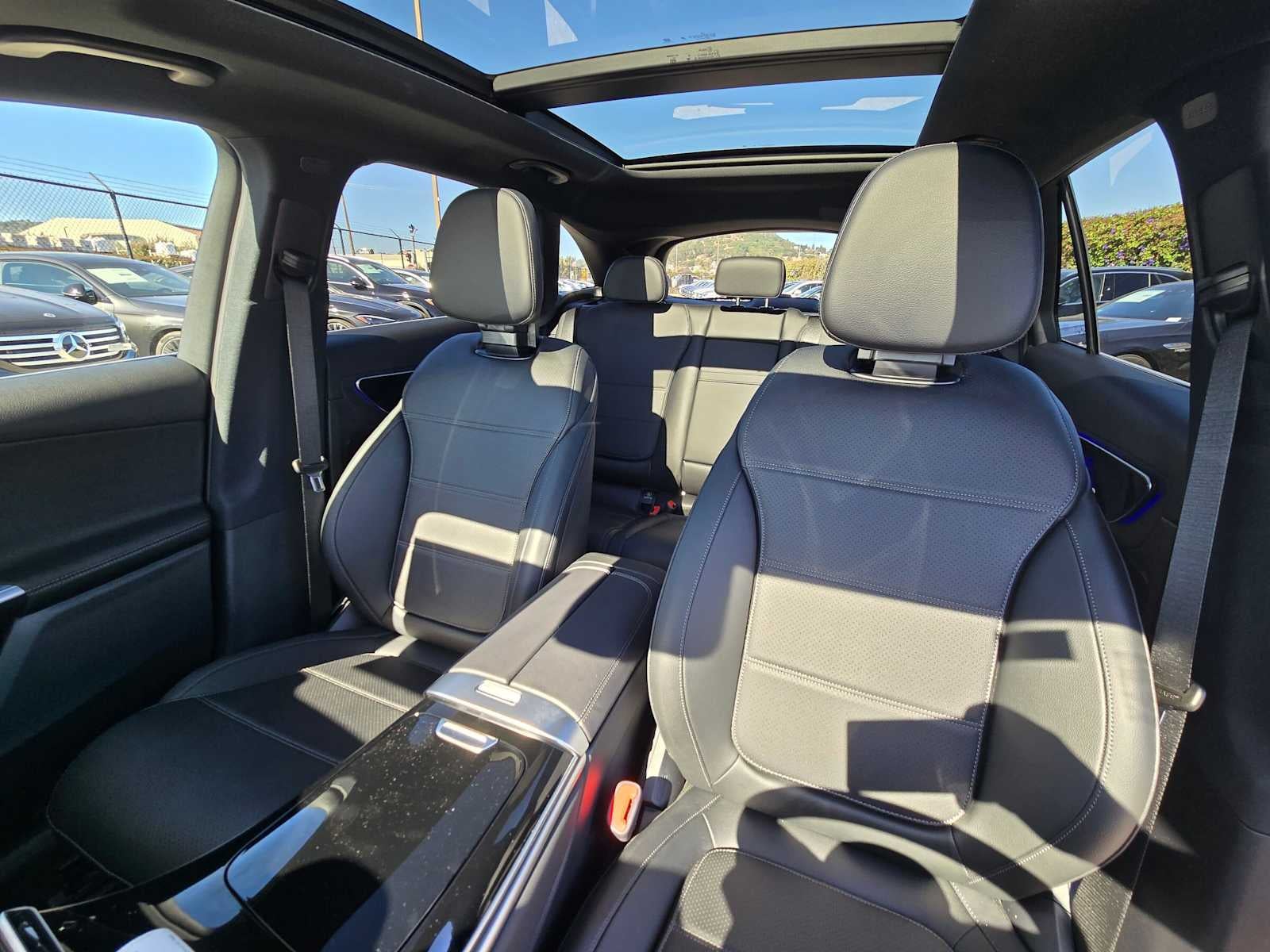 2027 Mercedes-Benz GLC 300 SUV