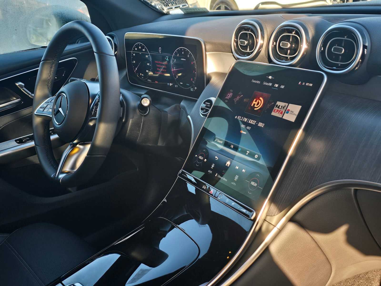 2026 Mercedes-Benz GLC 300 SUV