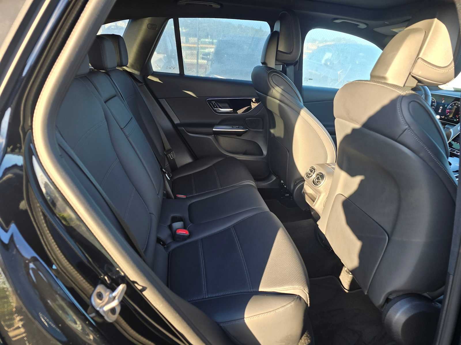 2026 Mercedes-Benz GLC 300 SUV