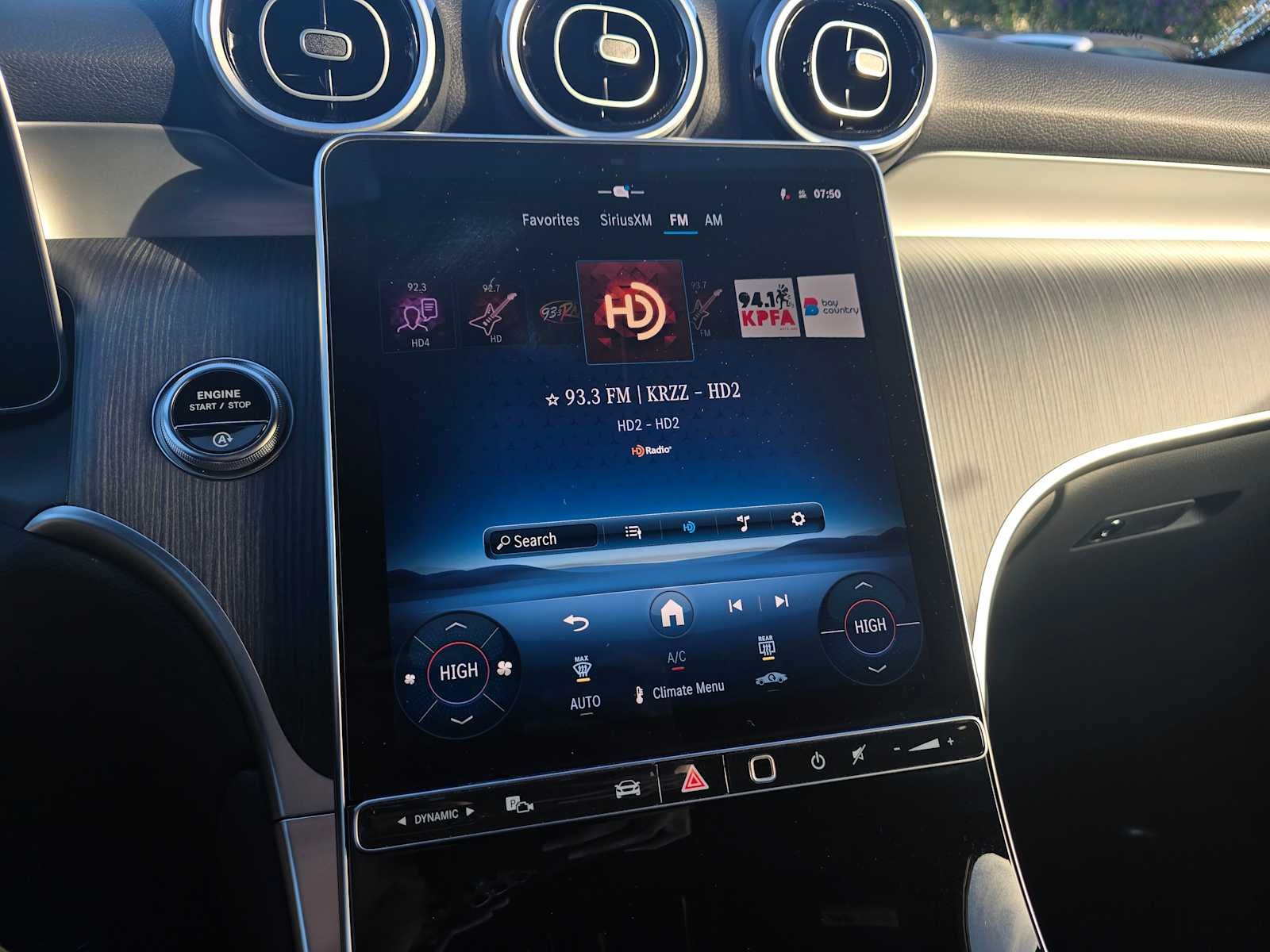 2026 Mercedes-Benz GLC 300 SUV