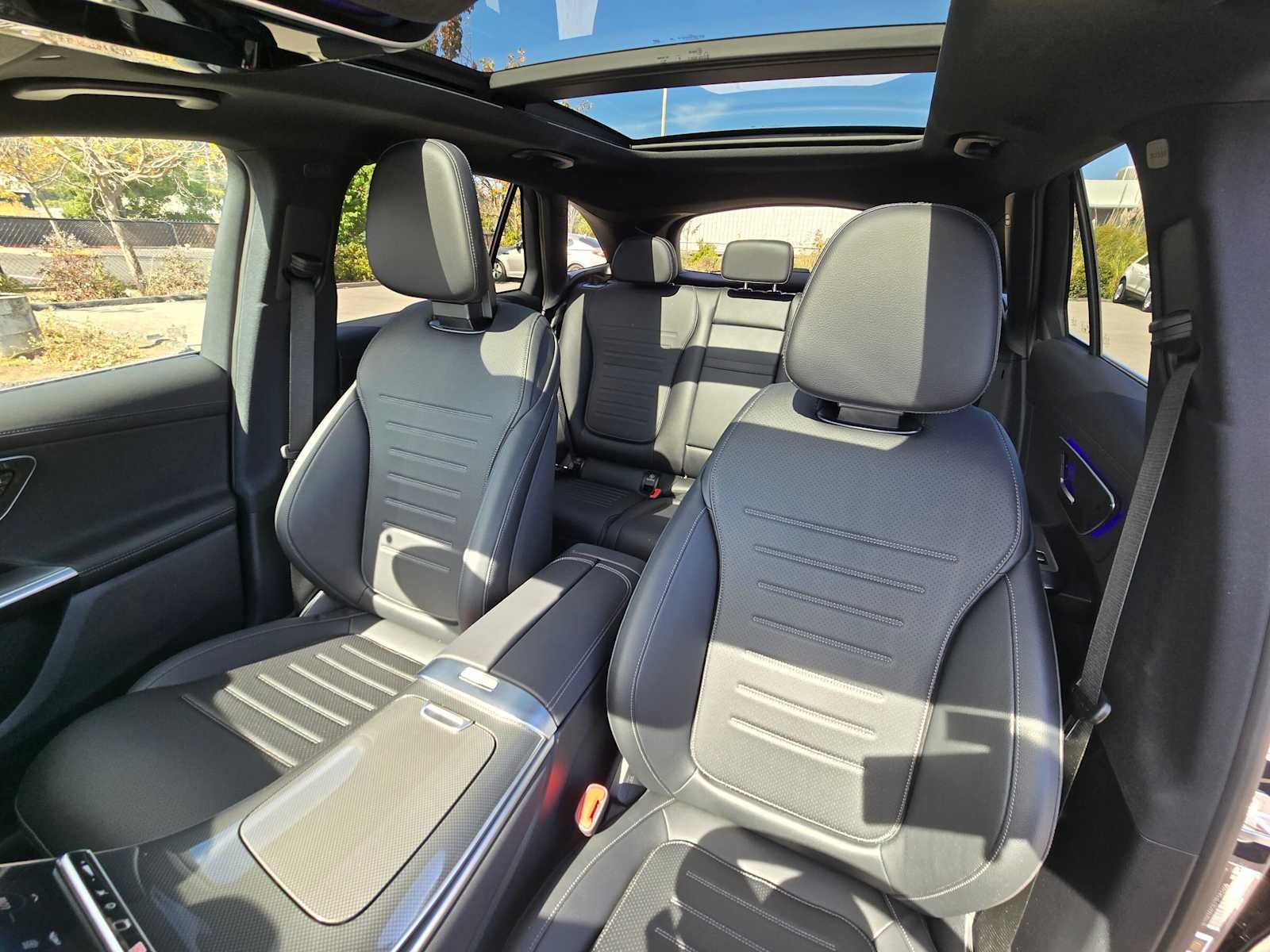 2026 Mercedes-Benz GLC 300 SUV