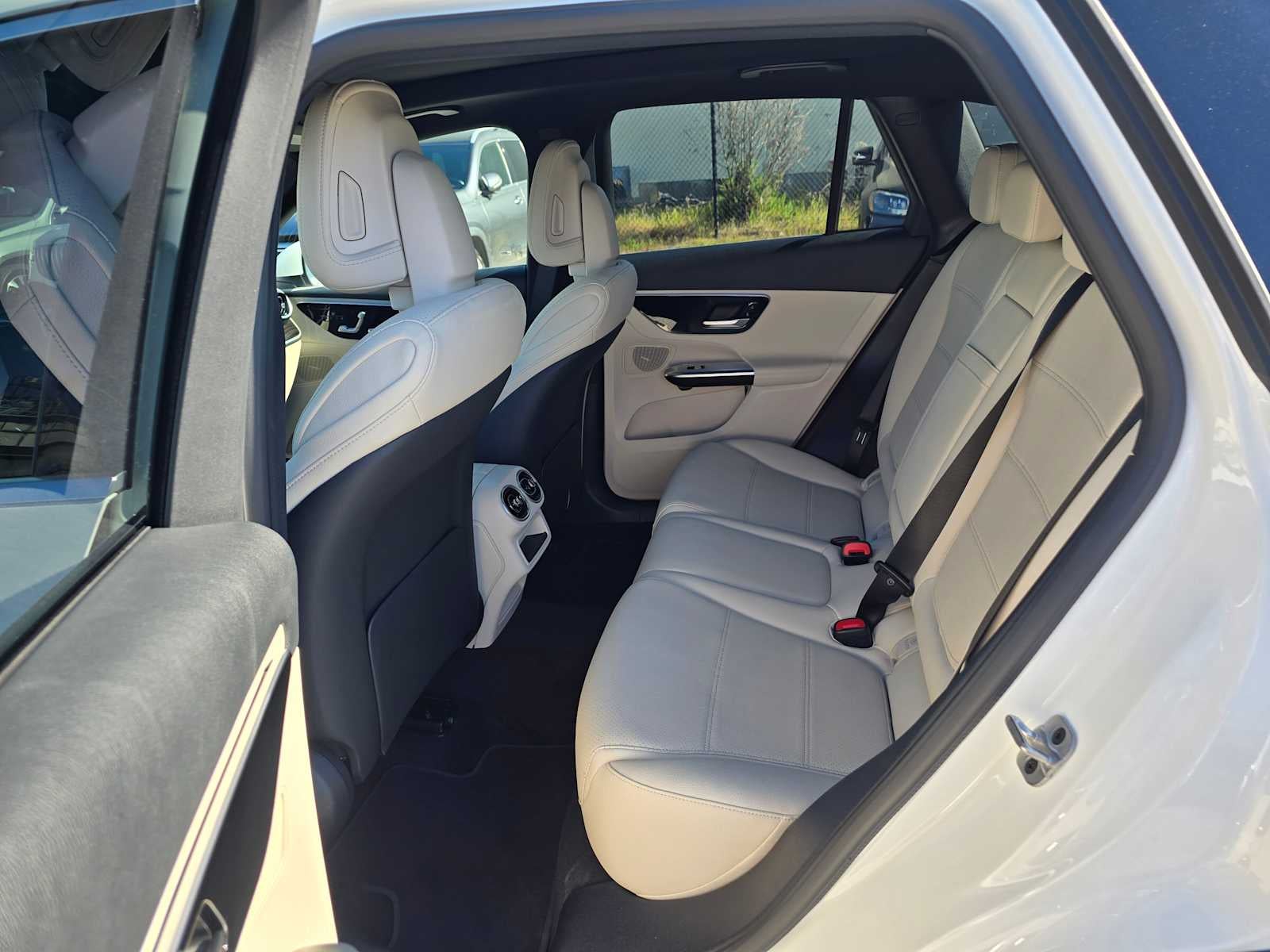 2026 Mercedes-Benz GLC 300 SUV