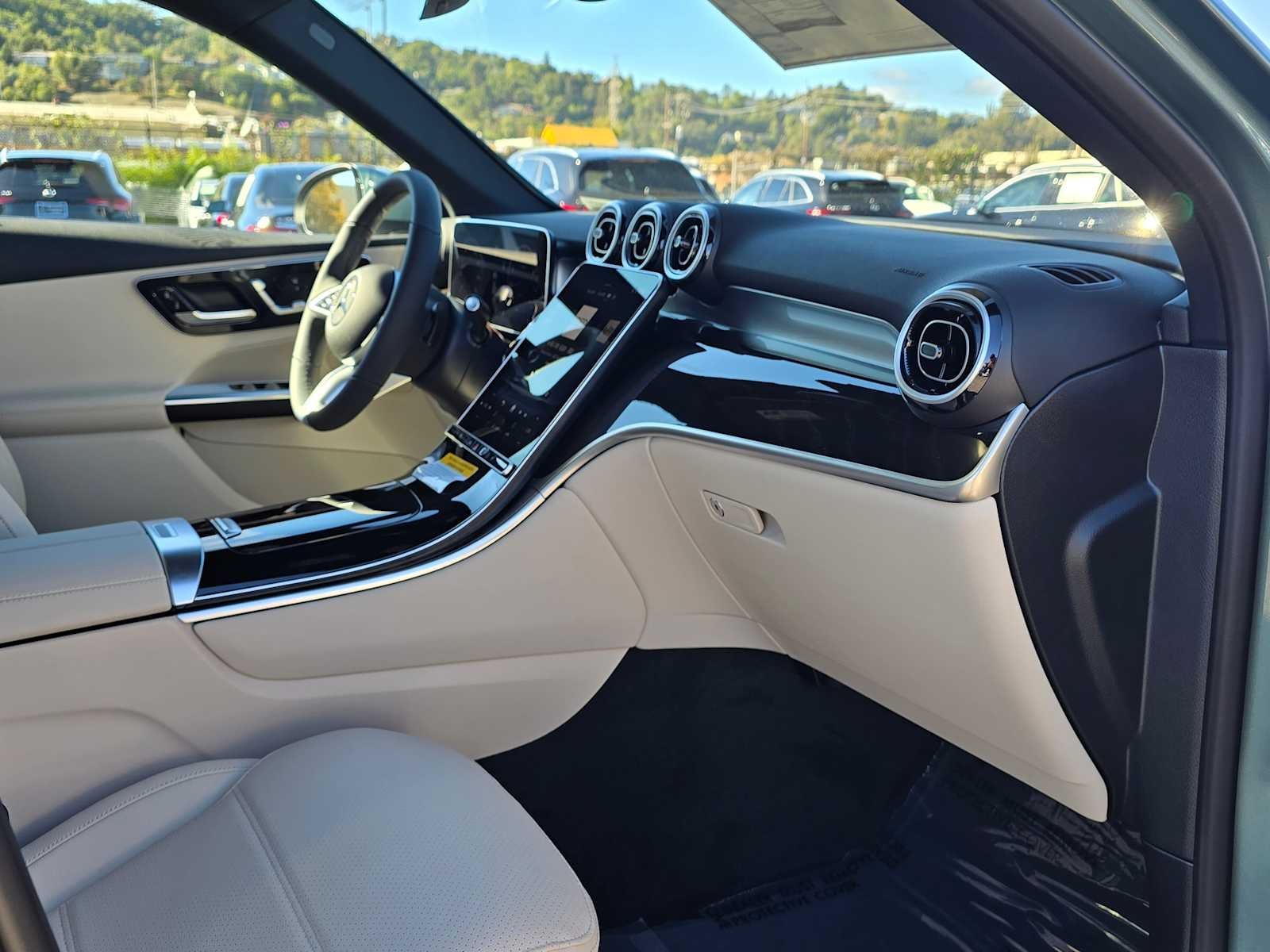 2026 Mercedes-Benz GLC GLC 300