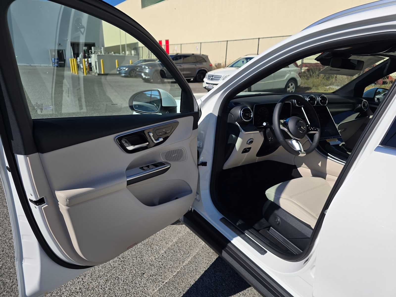 2026 Mercedes-Benz GLC 300 SUV