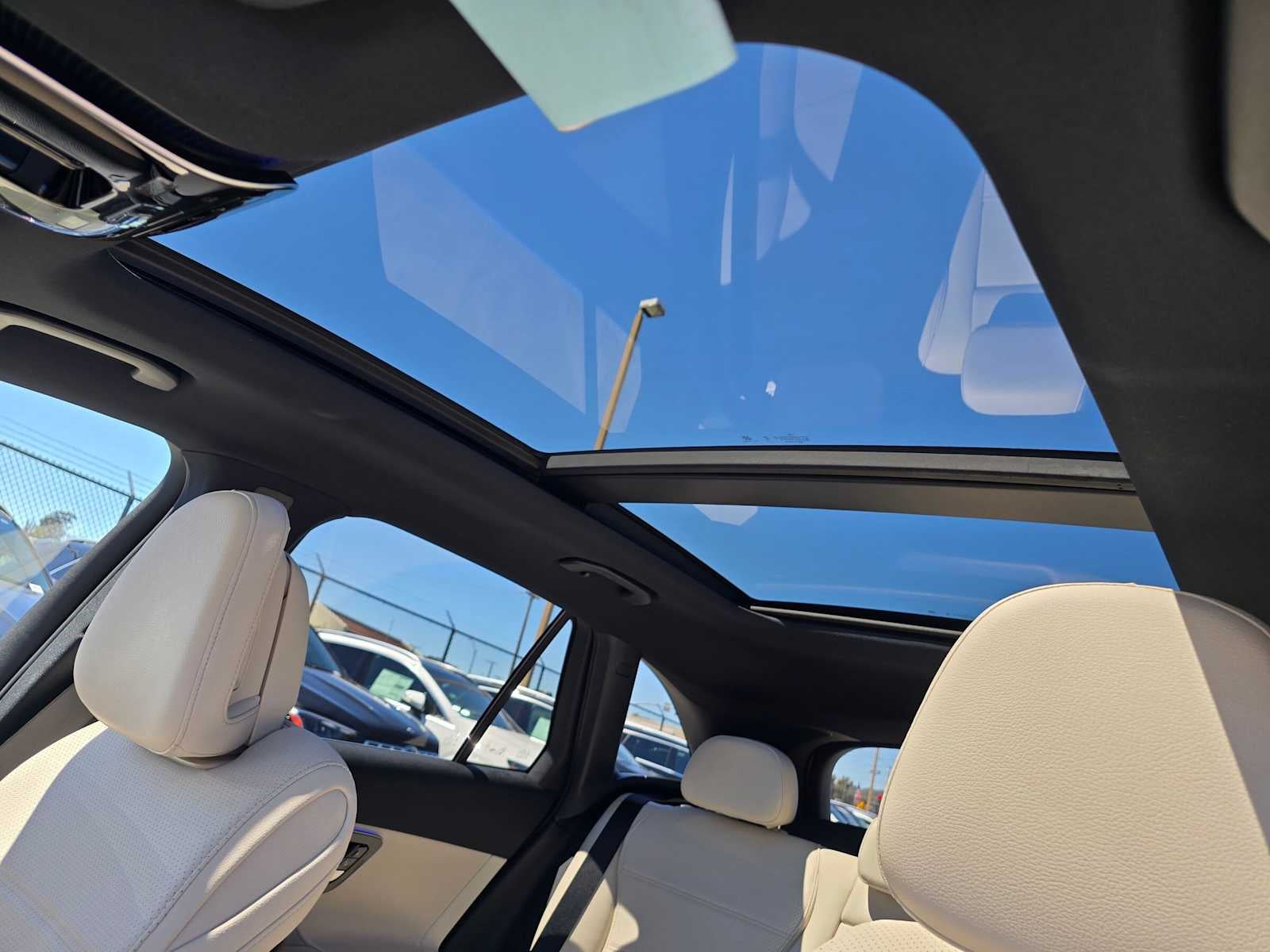 2026 Mercedes-Benz GLC Base - Photo 22