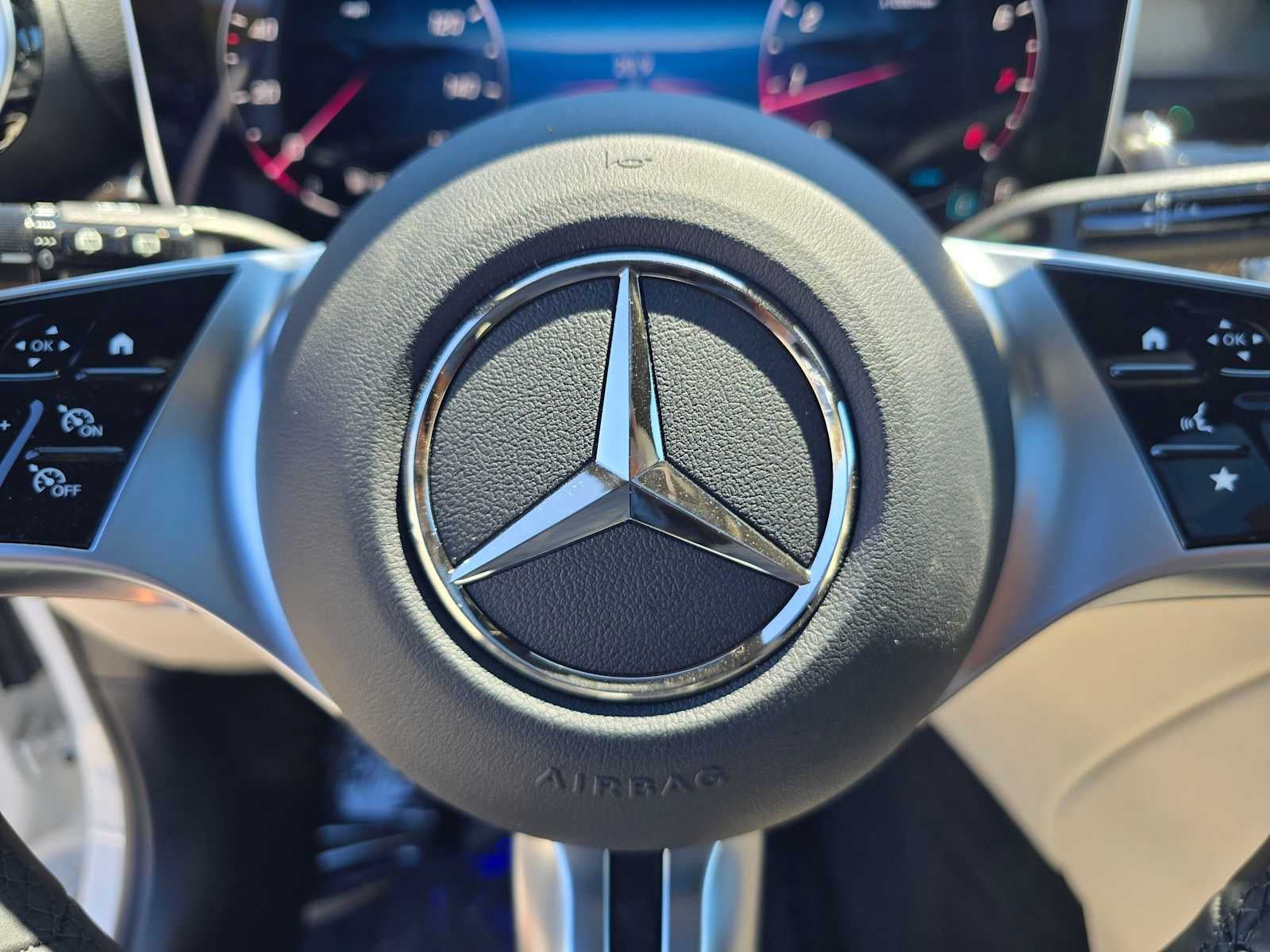 2026 Mercedes-Benz GLC Base - Photo 24