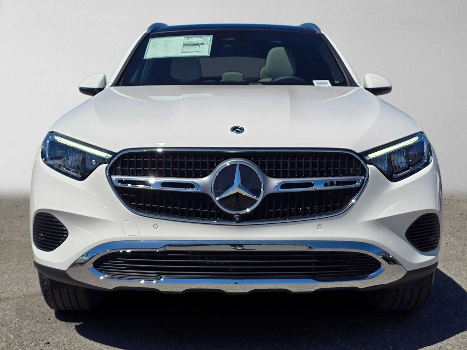 2026 Mercedes-Benz GLC Base - Photo 8