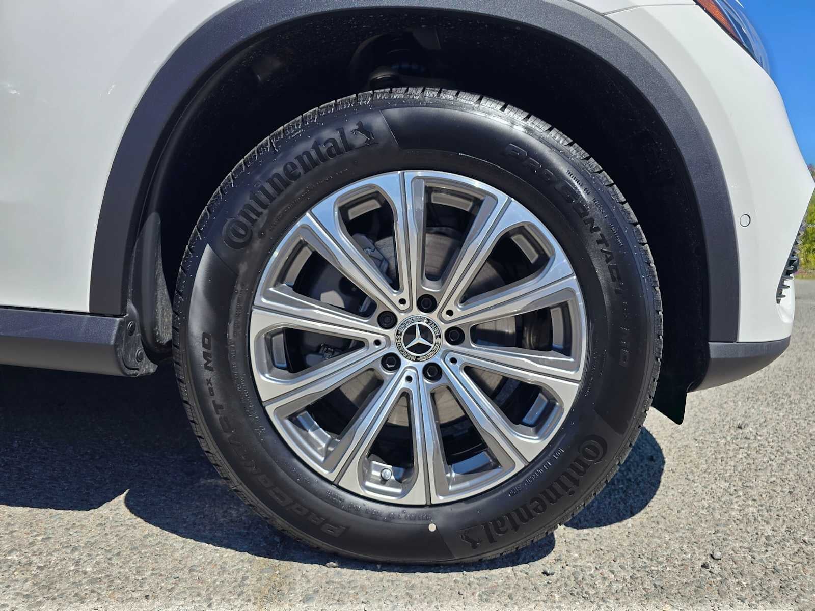 2026 Mercedes-Benz GLC Base - Photo 9
