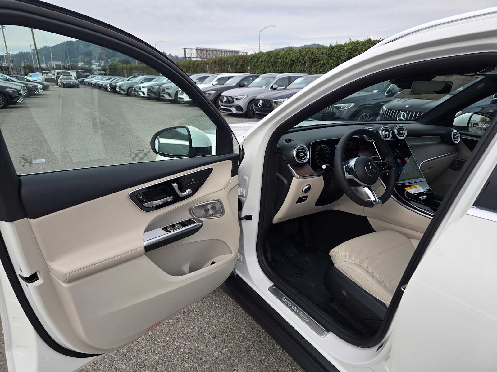 2026 Mercedes-Benz GLC GLC 300