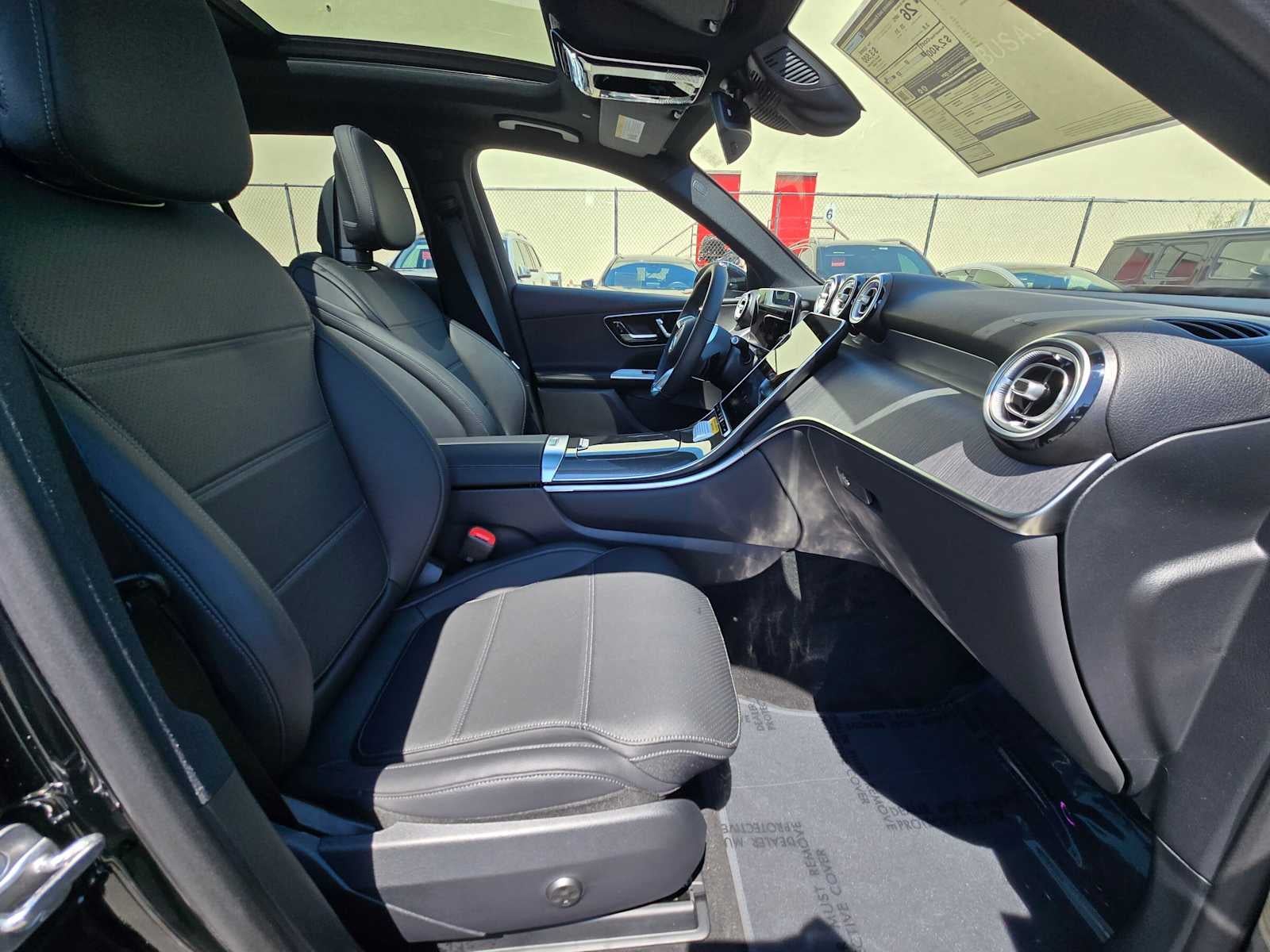 2026 Mercedes-Benz GLC 300 4MATIC® SUV