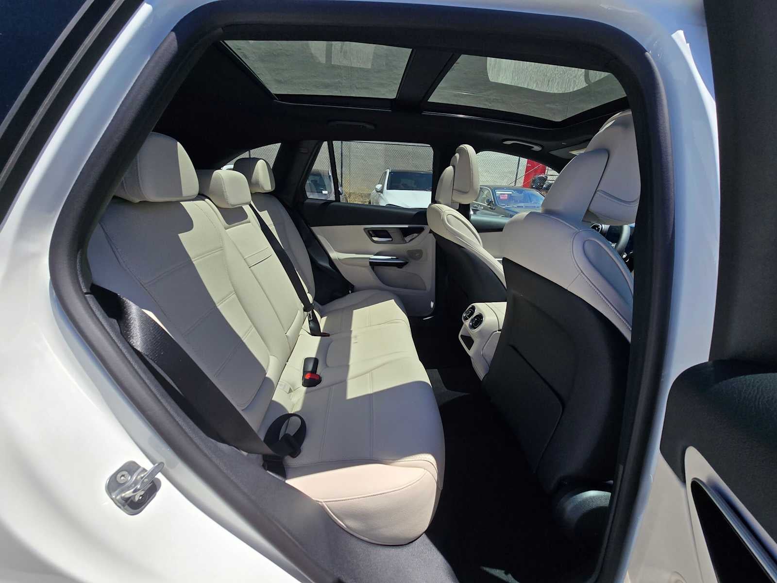 2026 Mercedes-Benz GLC 300 4MATIC® SUV