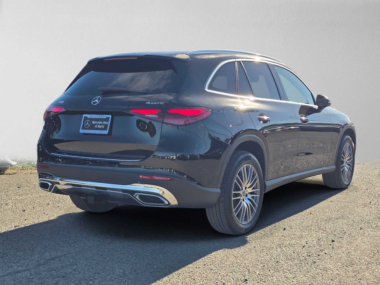 2027 Mercedes-Benz GLC 300 4MATIC® SUV