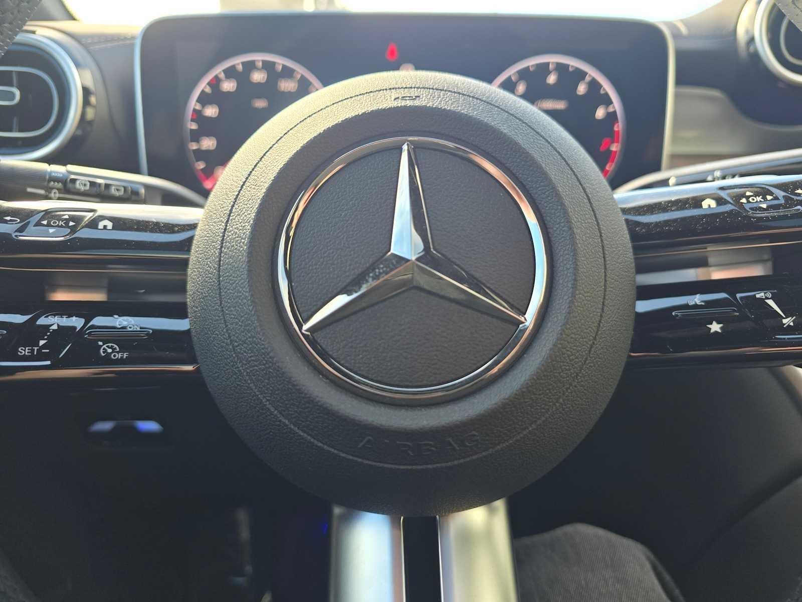 2024 Mercedes-Benz GLC GLC 300