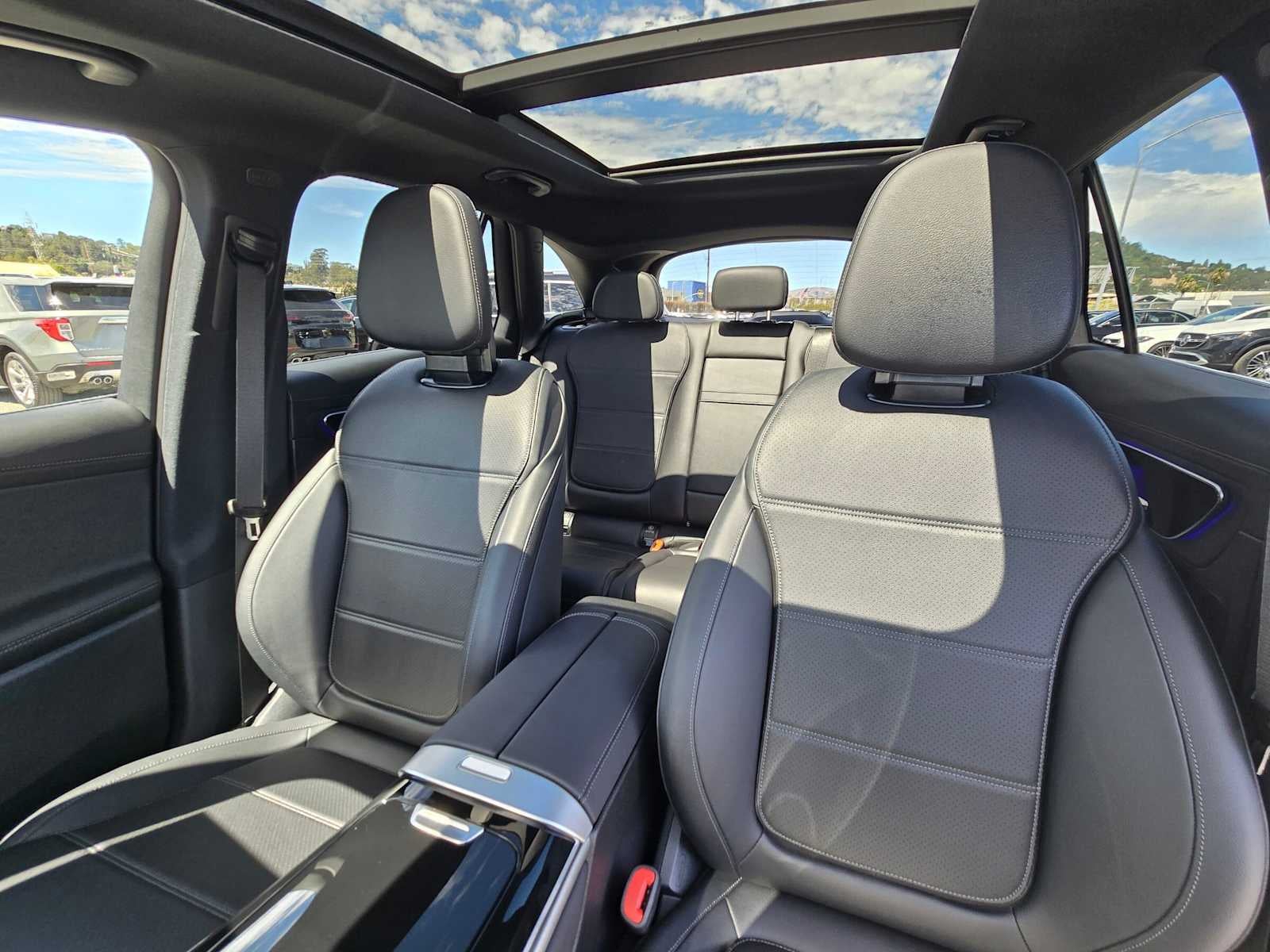 2027 Mercedes-Benz GLC 300 4MATIC® SUV