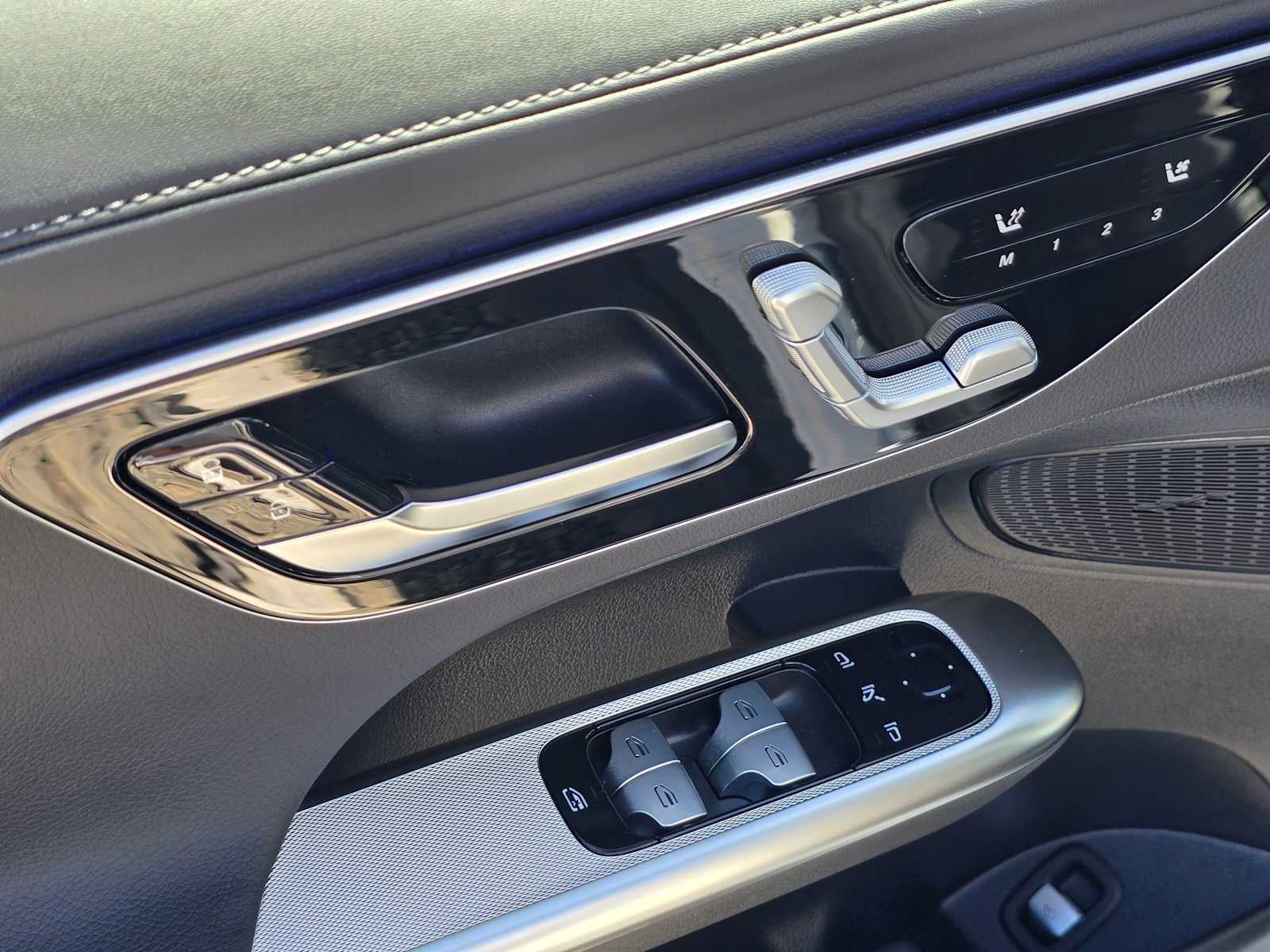 2027 Mercedes-Benz GLC 300 4MATIC® SUV