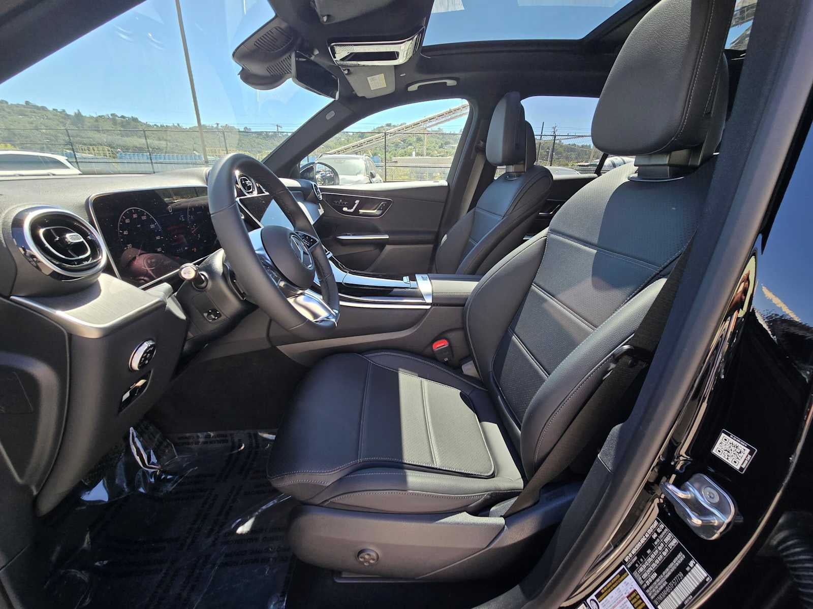 2026 Mercedes-Benz GLC 300 4MATIC® SUV
