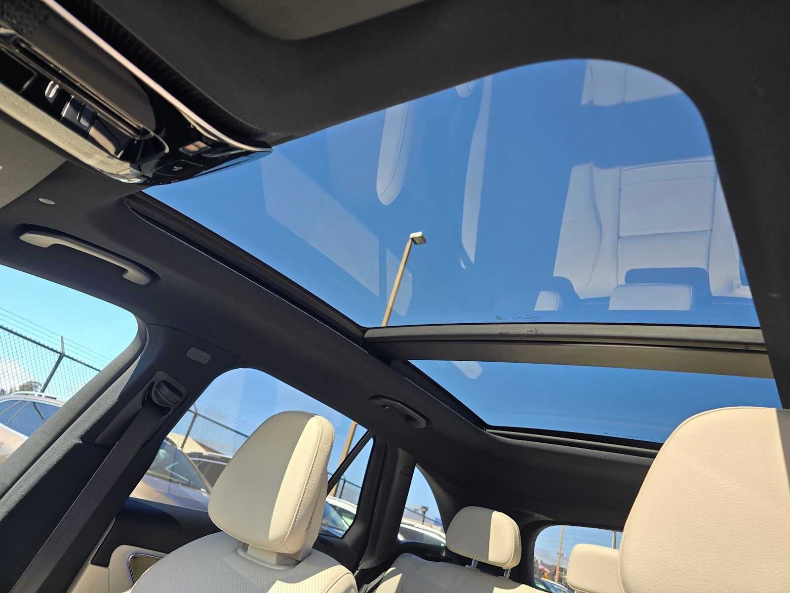 2027 Mercedes-Benz GLC 300 4MATIC® SUV