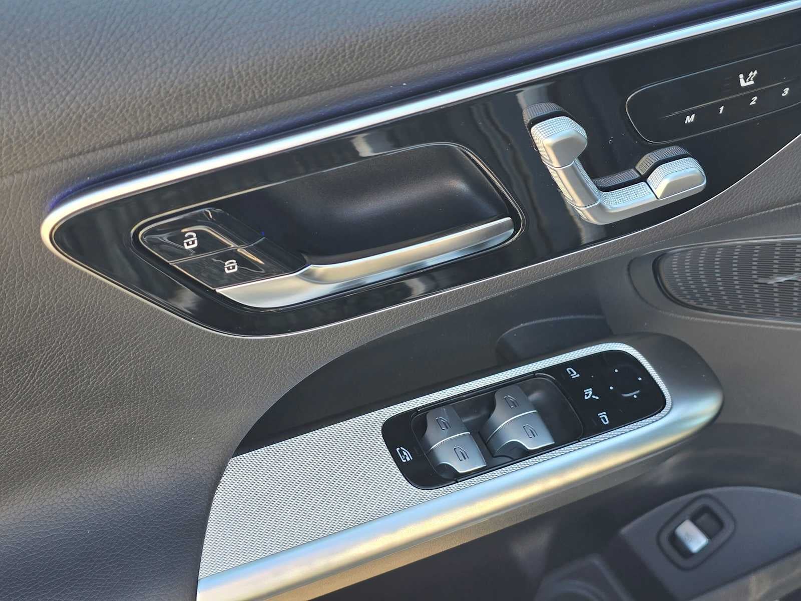 2027 Mercedes-Benz GLC 300 4MATIC® SUV