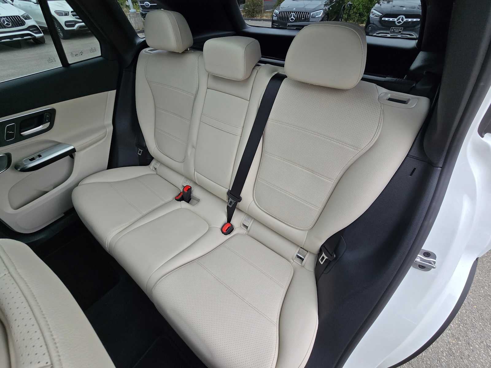 2025 Mercedes-Benz GLC 300 4MATIC® SUV