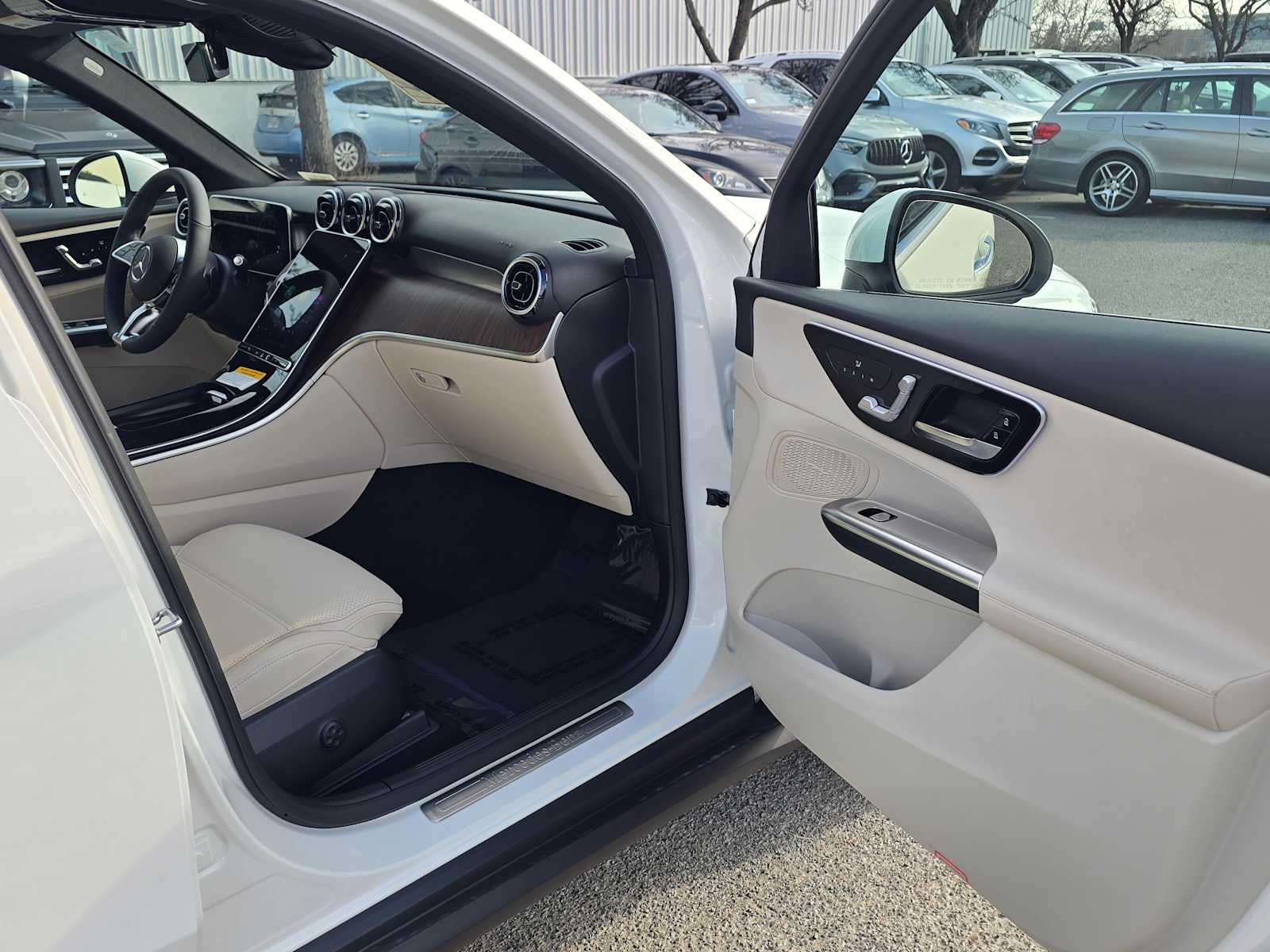 2026 Mercedes-Benz GLC GLC 300