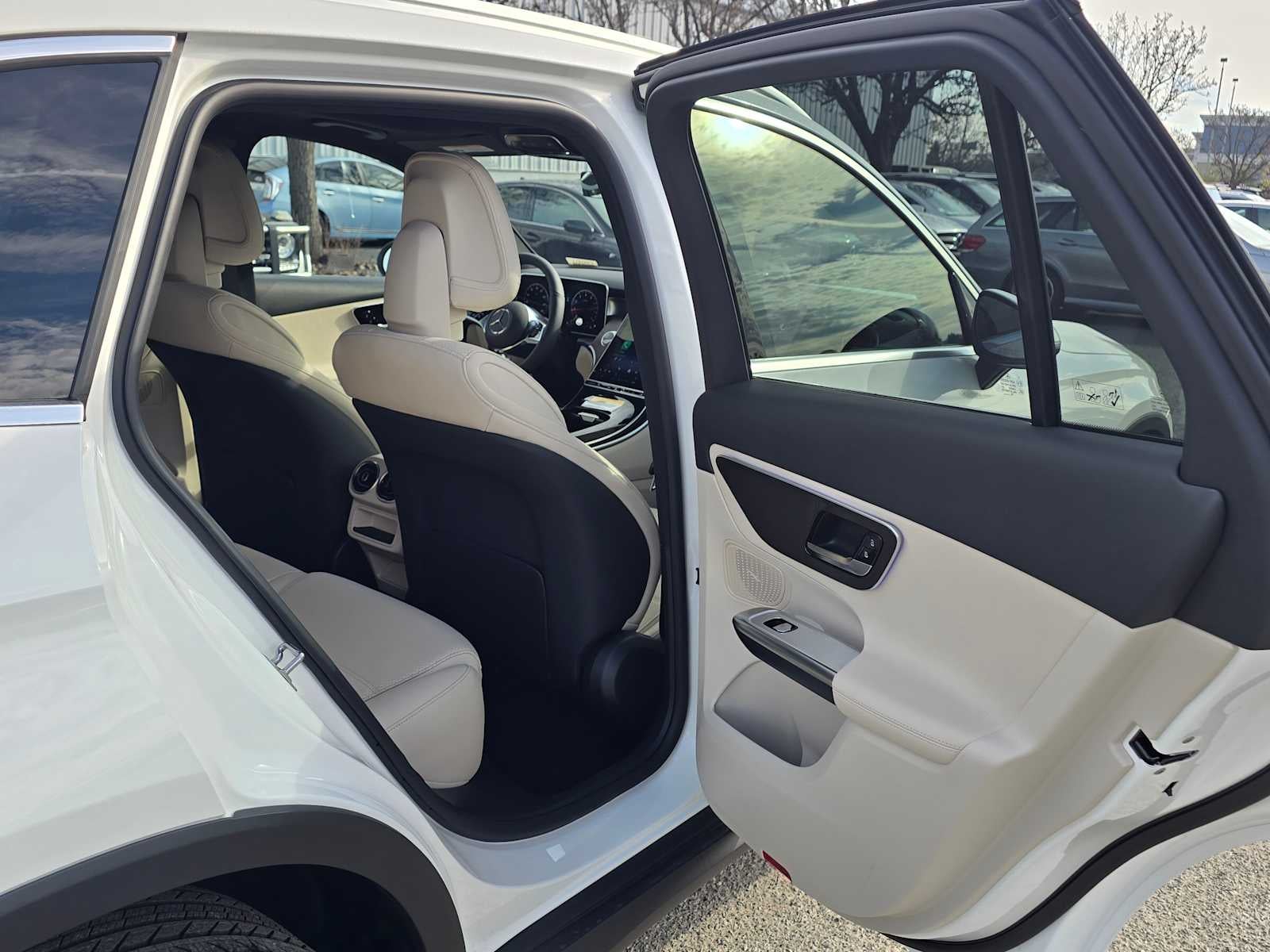 2026 Mercedes-Benz GLC GLC 300