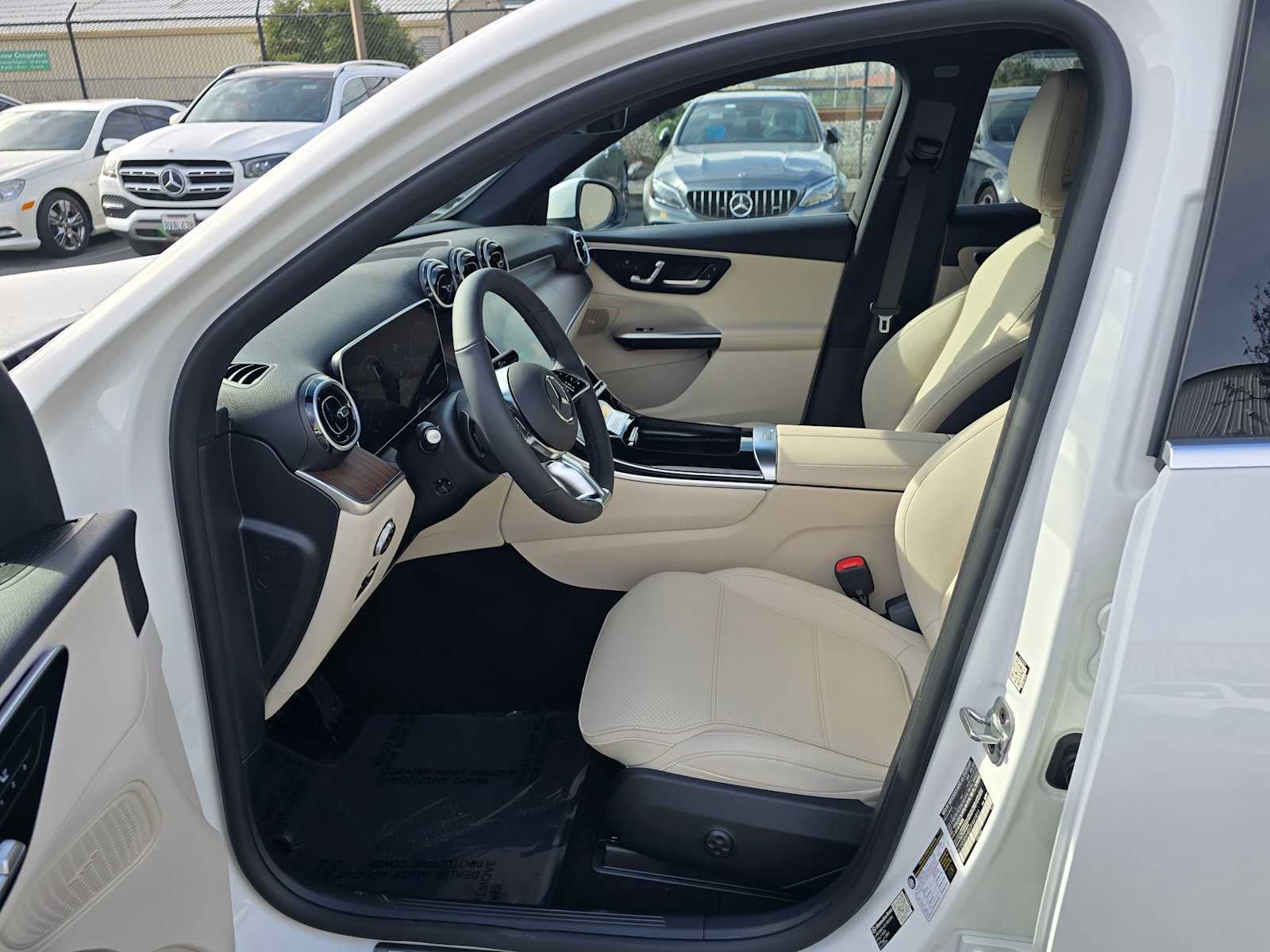 2026 Mercedes-Benz GLC GLC 300