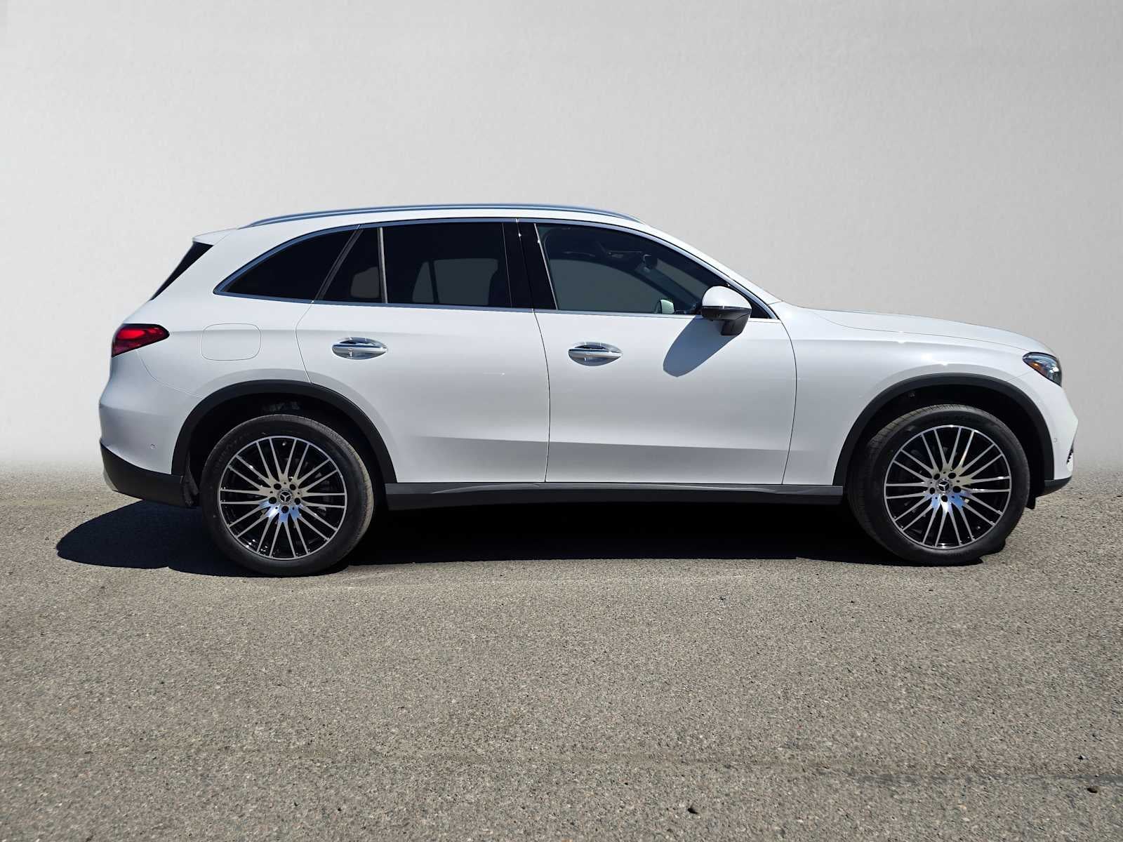 2027 Mercedes-Benz GLC 300 4MATIC® SUV