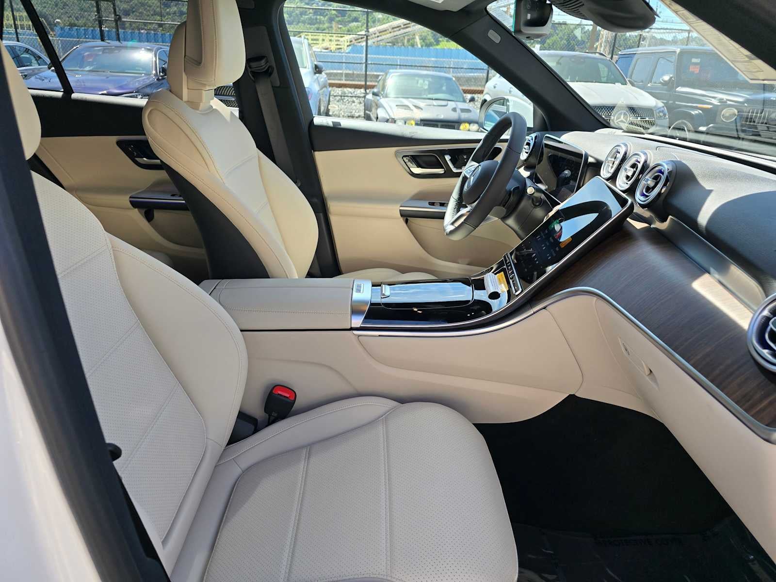 2026 Mercedes-Benz GLC 350e 4MATIC® SUV