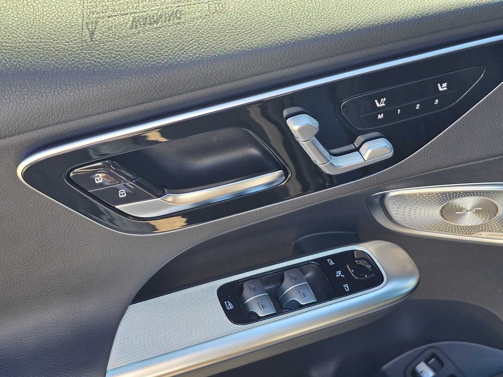 2027 Mercedes-Benz GLC 350e 4MATIC® SUV