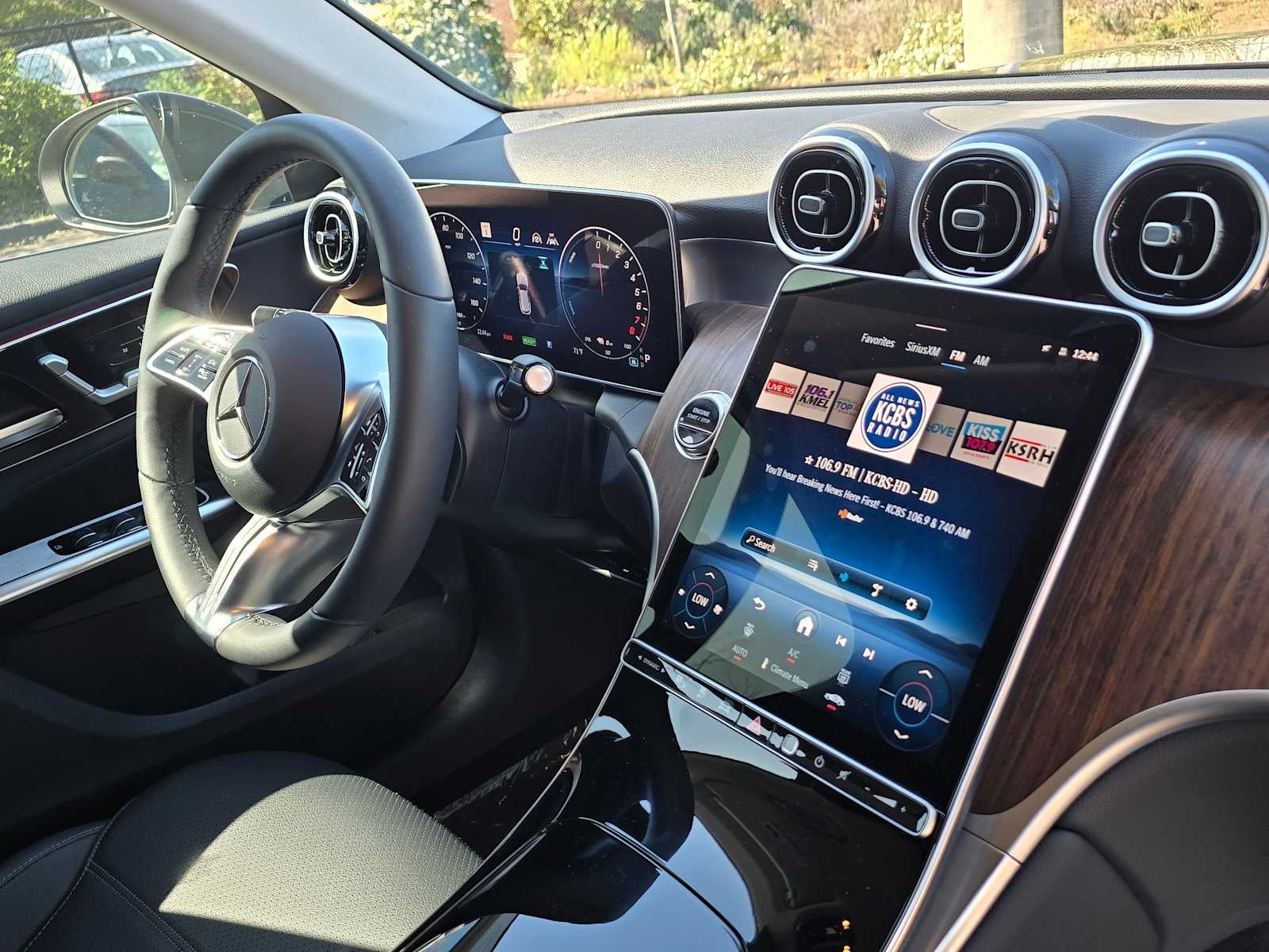 2025 Mercedes-Benz GLC 350e 4MATIC® SUV