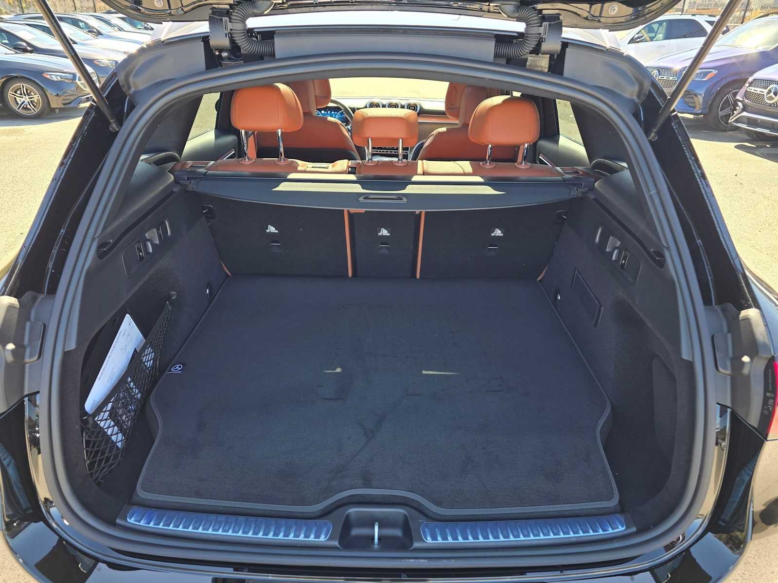2027 Mercedes-Benz GLC 350e 4MATIC® SUV