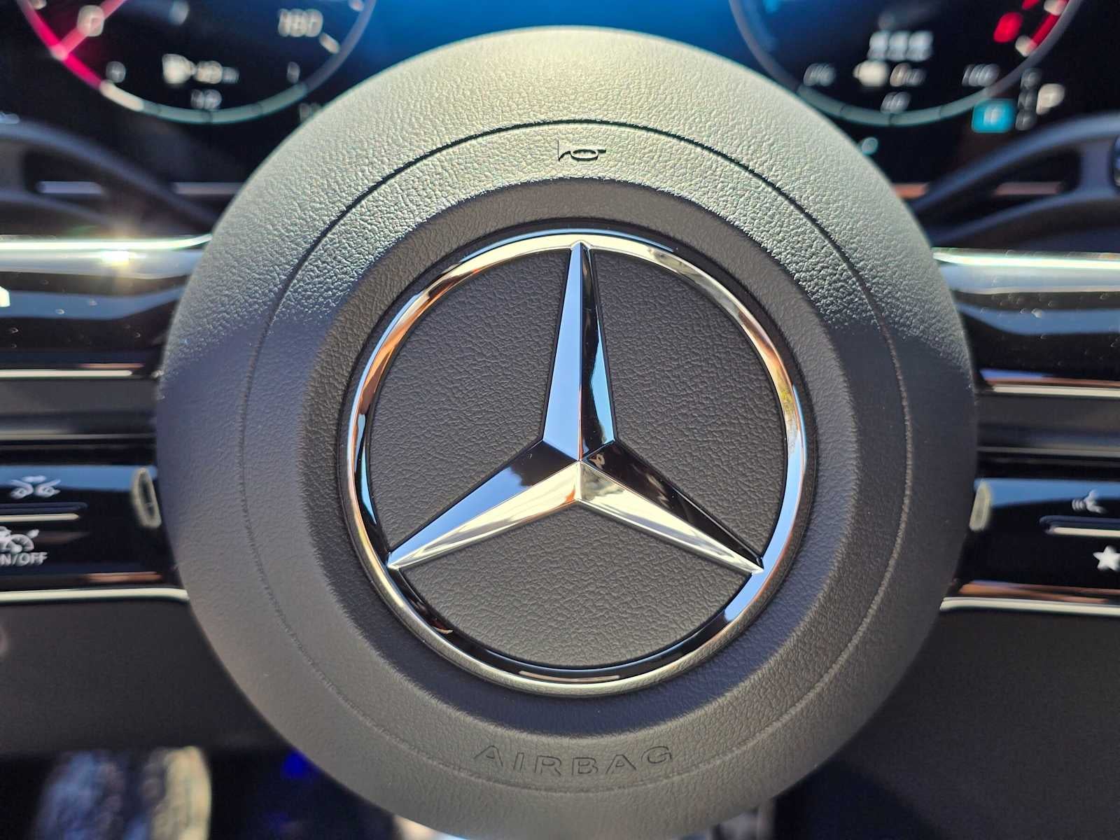 2027 Mercedes-Benz GLC 350e 4MATIC® SUV