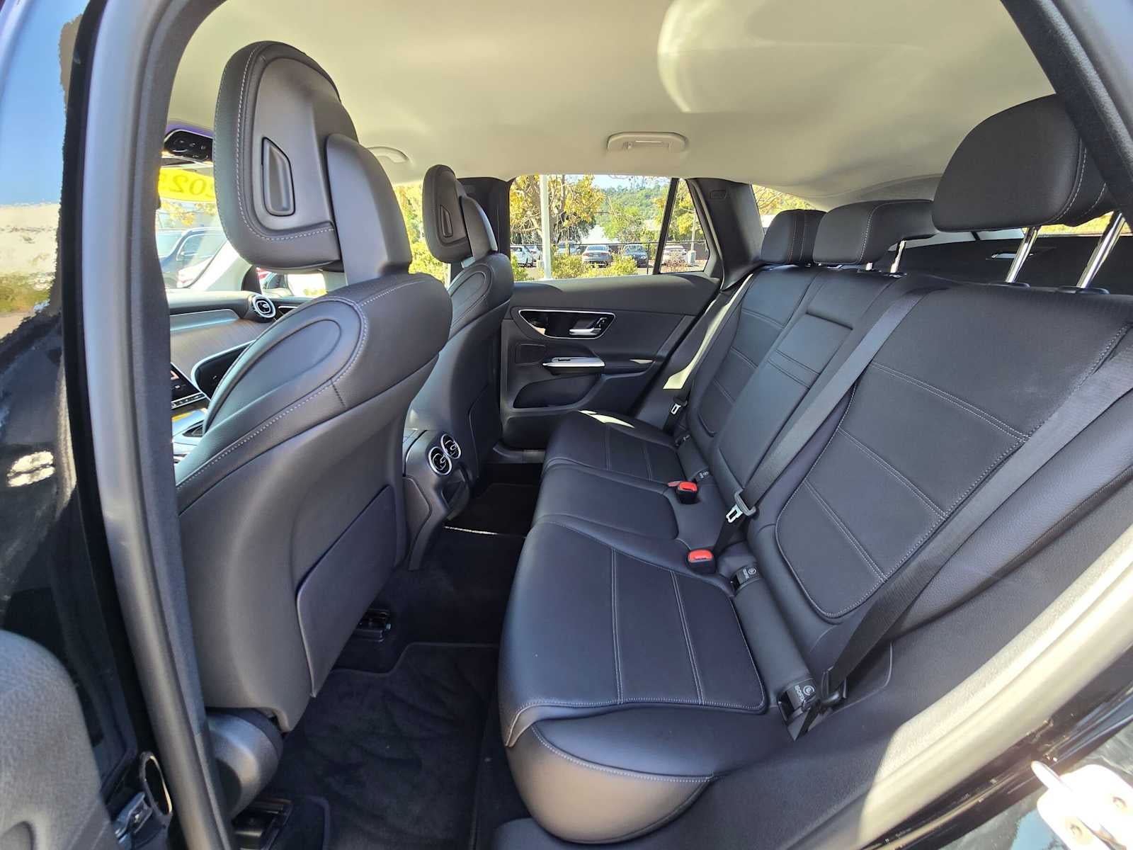 2025 Mercedes-Benz GLC 350e 4MATIC® SUV