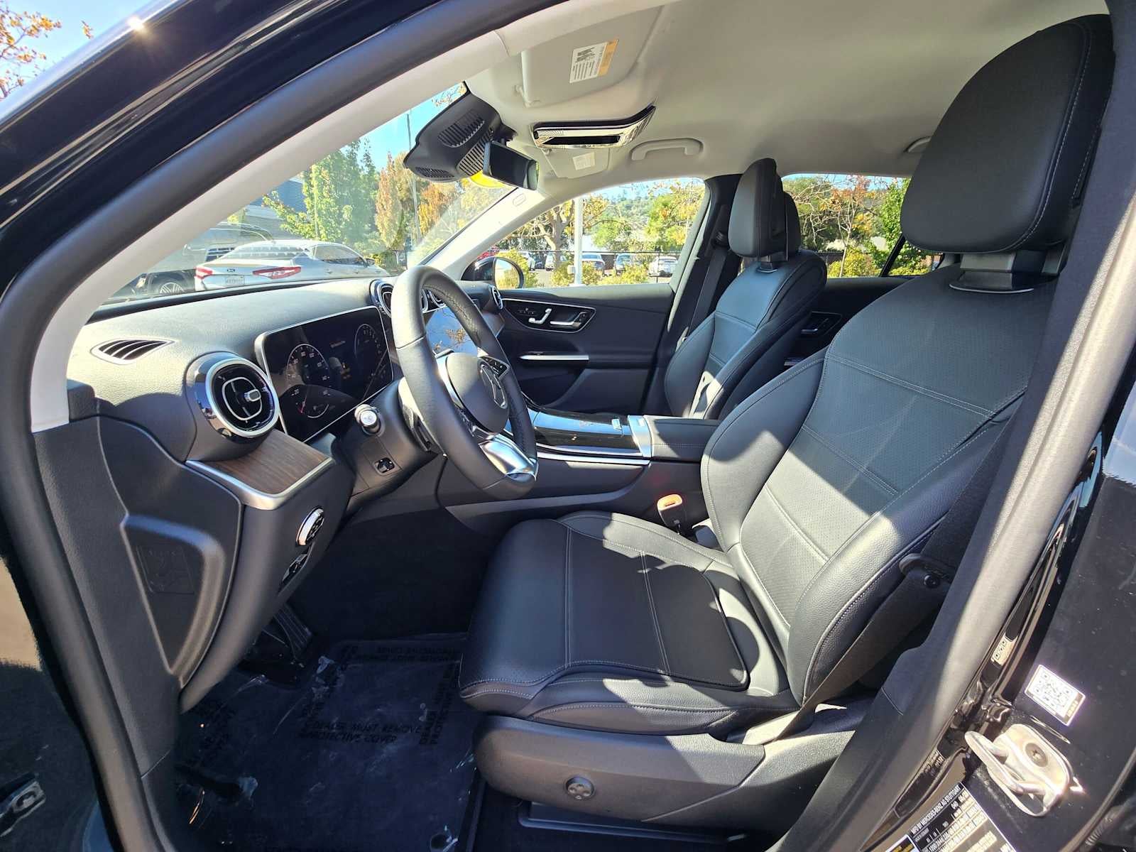 2025 Mercedes-Benz GLC 350e 4MATIC® SUV