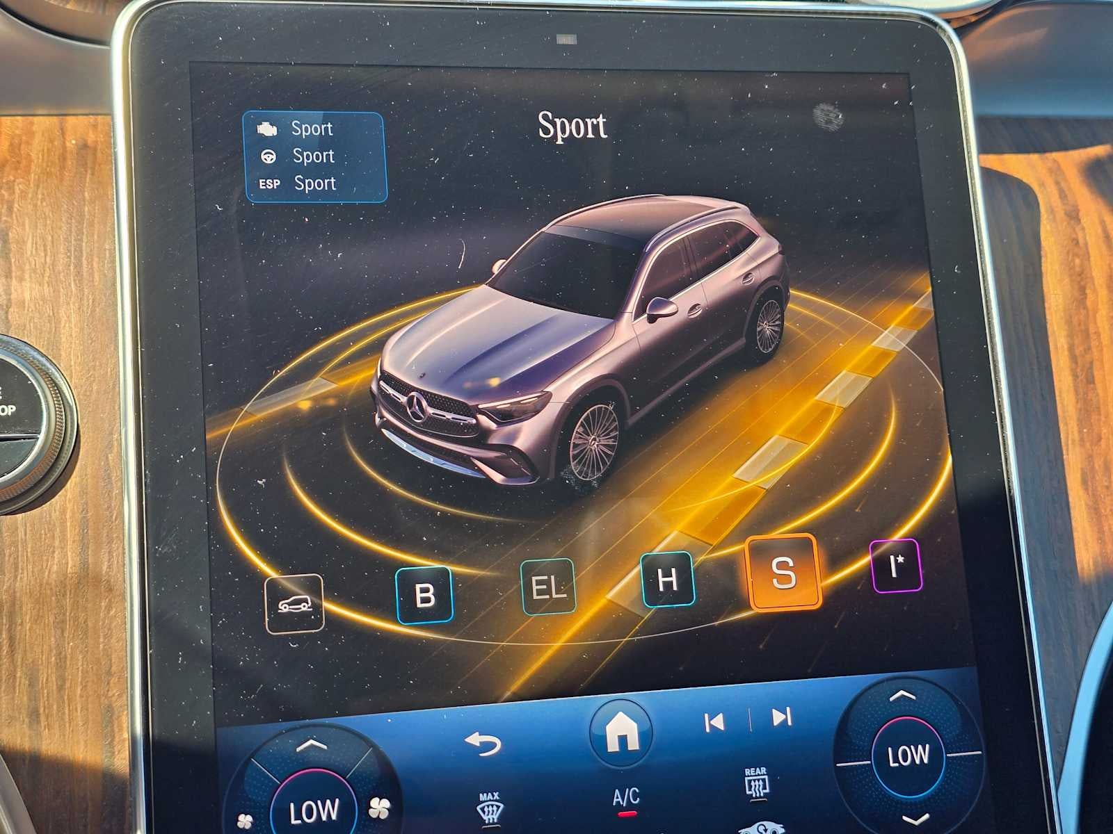 2025 Mercedes-Benz GLC 350e 4MATIC® SUV