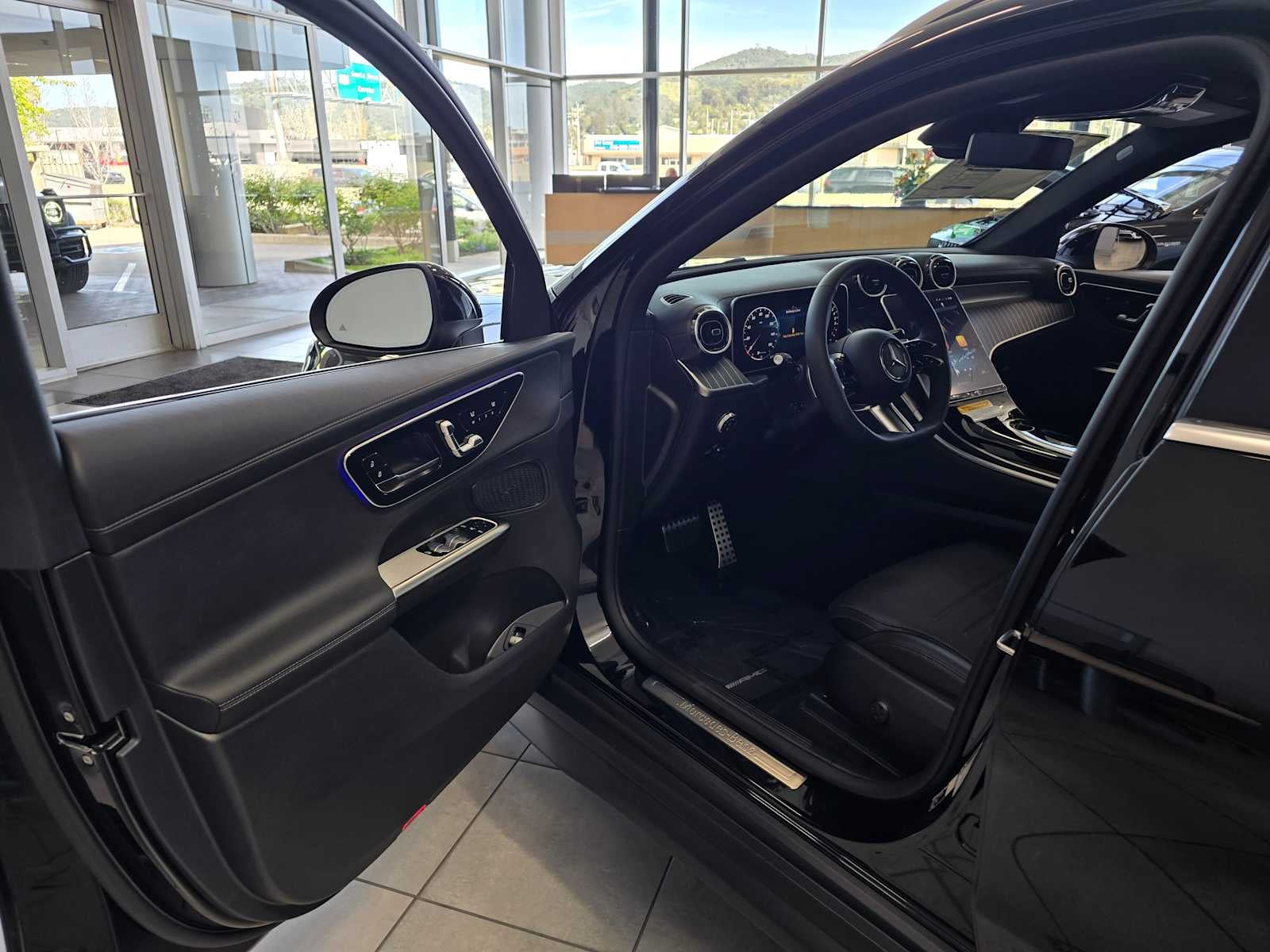 2026 Mercedes-Benz GLC 350e GLC 350e