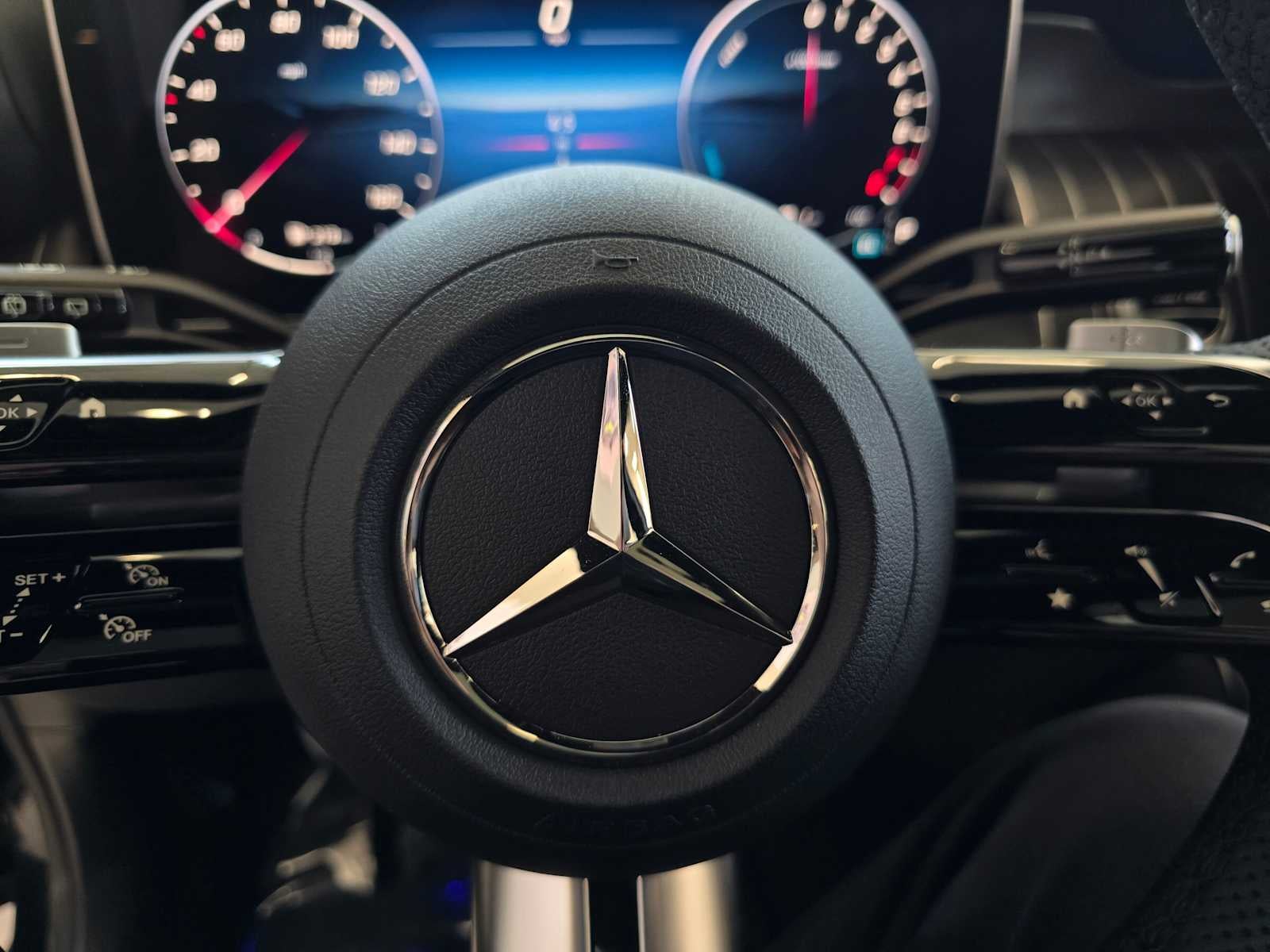 2026 Mercedes-Benz GLC 350e GLC 350e