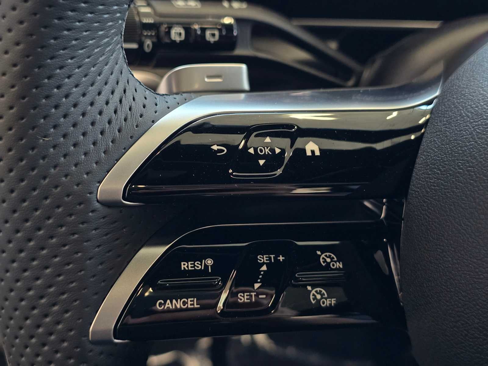 2026 Mercedes-Benz GLC 350e GLC 350e