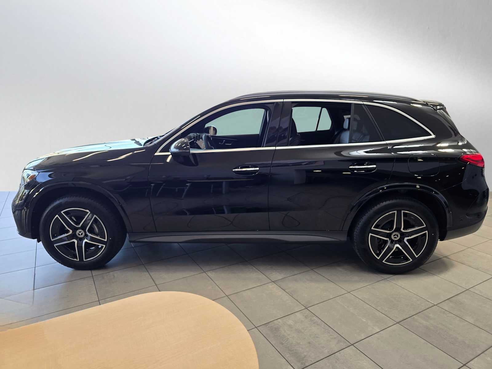 2026 Mercedes-Benz GLC 350e GLC 350e