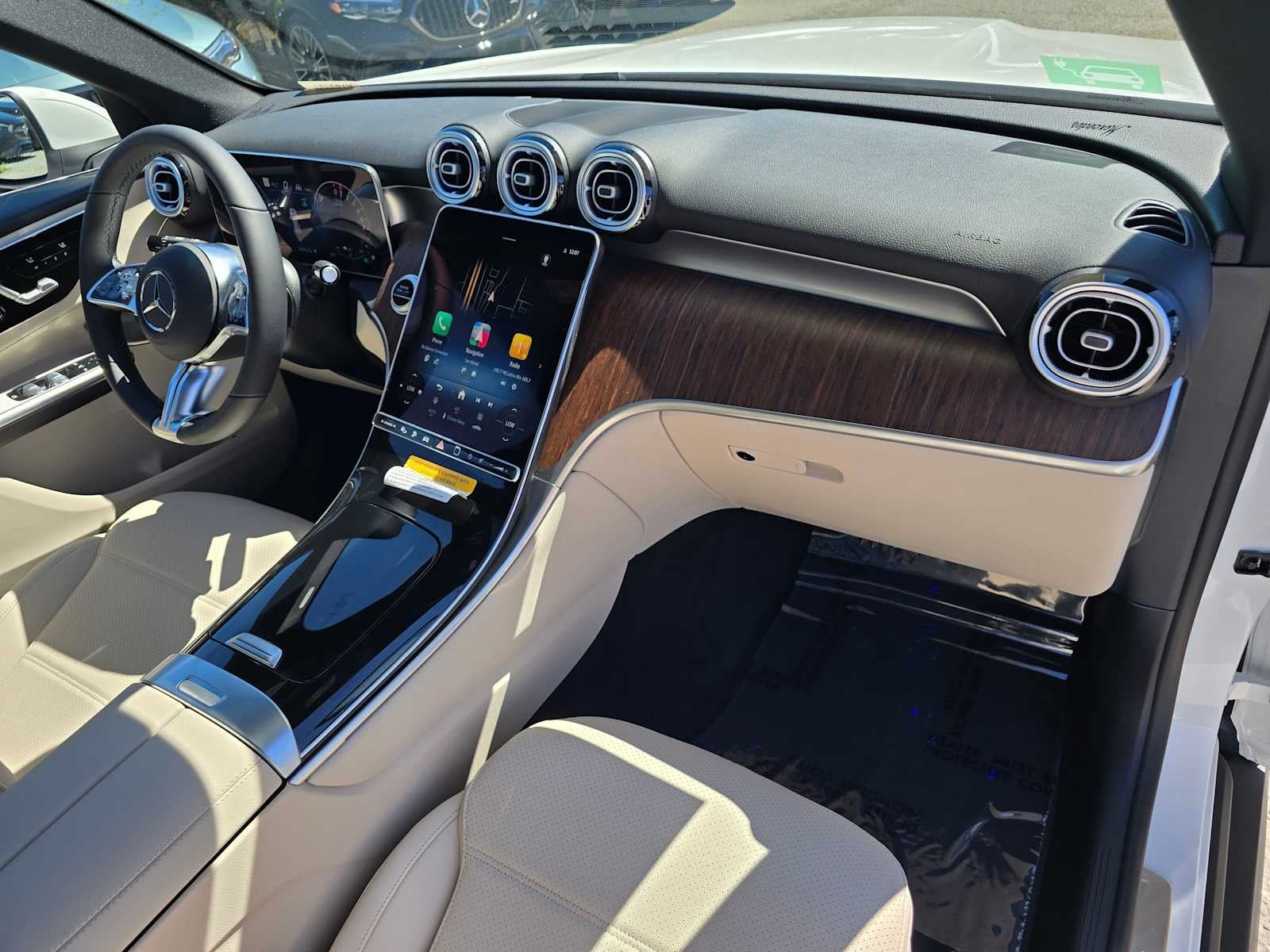 2027 Mercedes-Benz GLC 350e 4MATIC® SUV